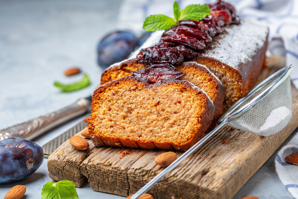 Delicious,Plum,Cake,With,Spicy,Plums,Sliced,On,A,Wooden
