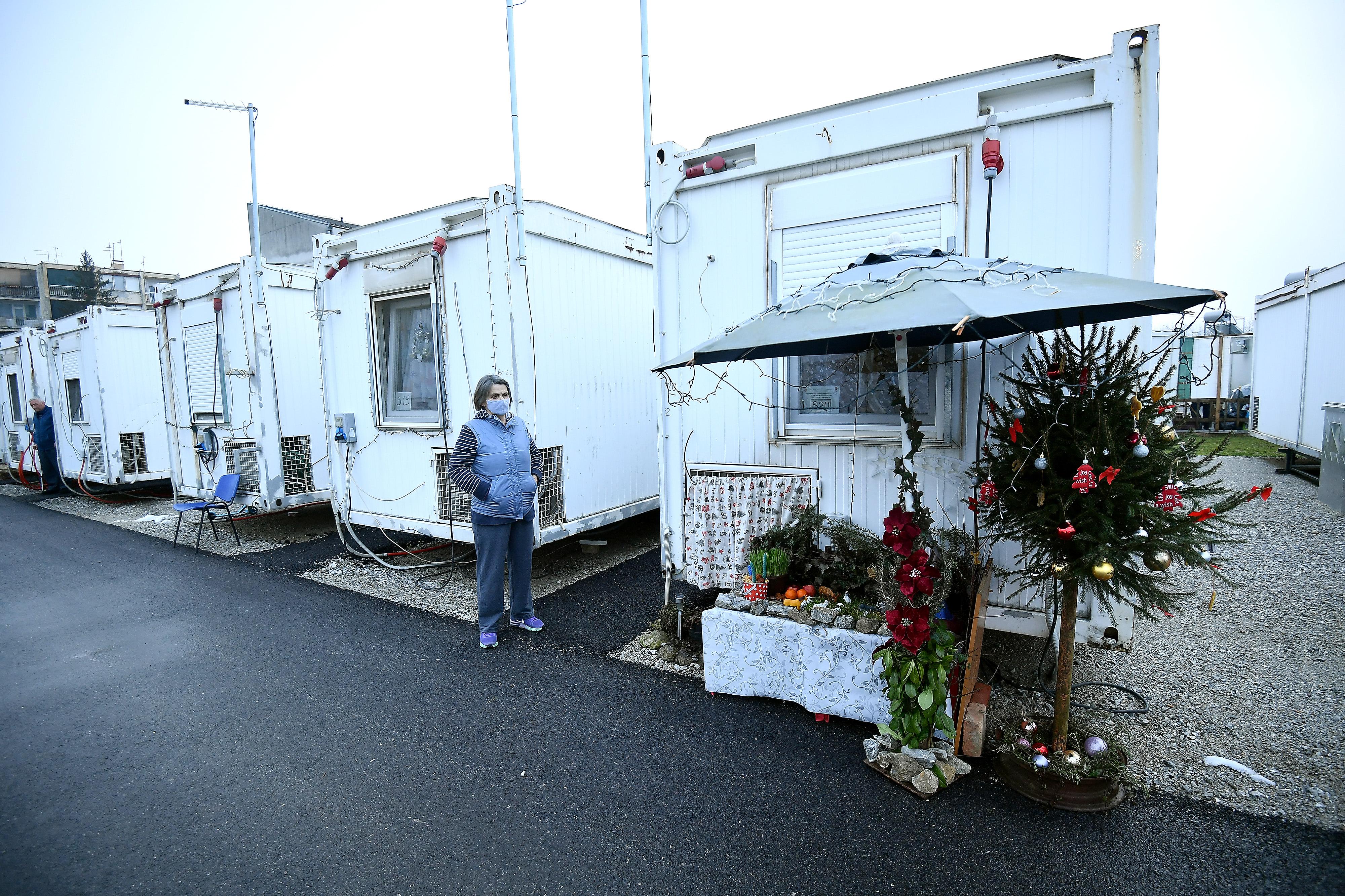 Petrinja: Kontejnersko naselje Sajmište gdje su smješteni stanovnici čiji su domovi uništeni u potresu
