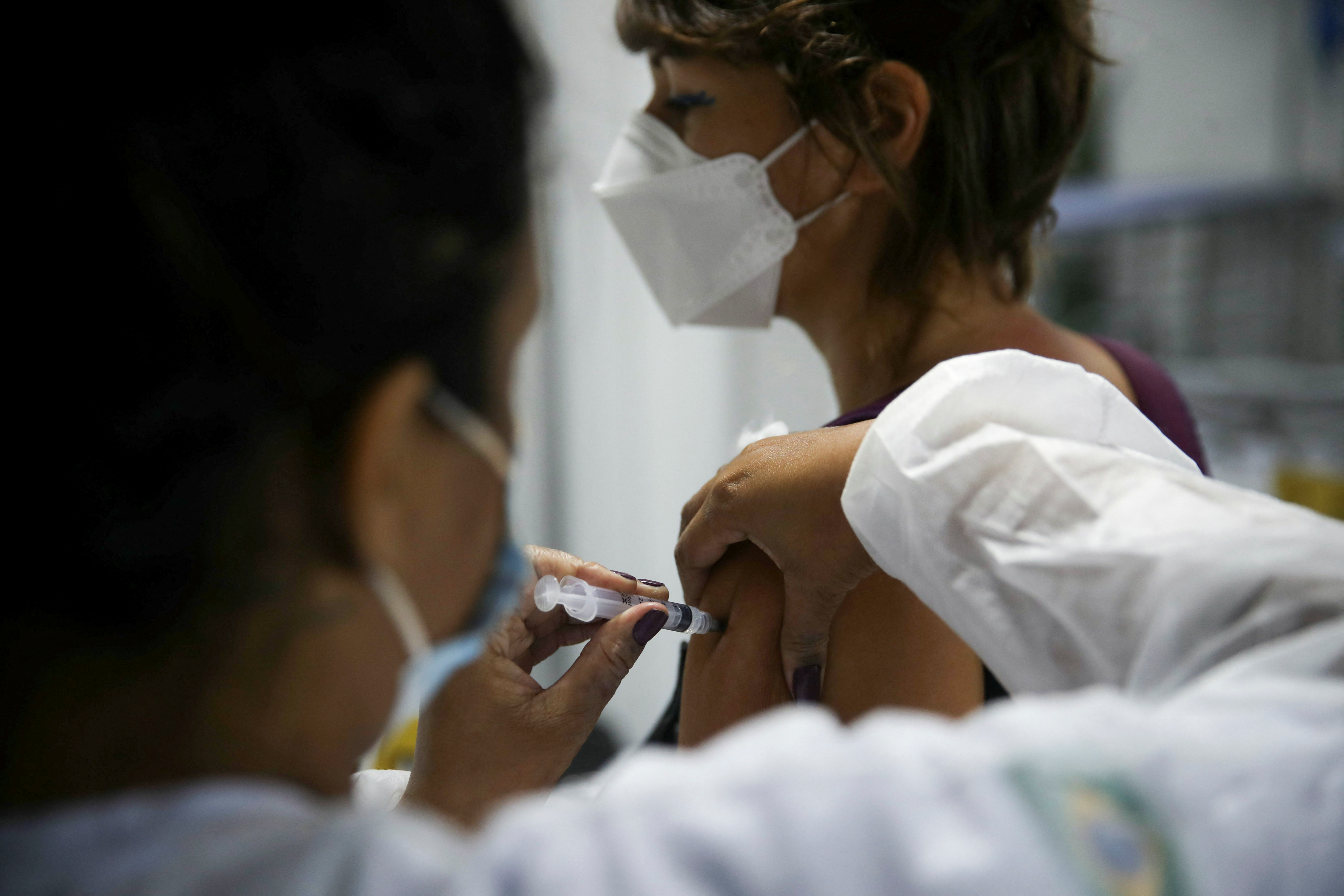 koronavirus, covid, cijepljenje