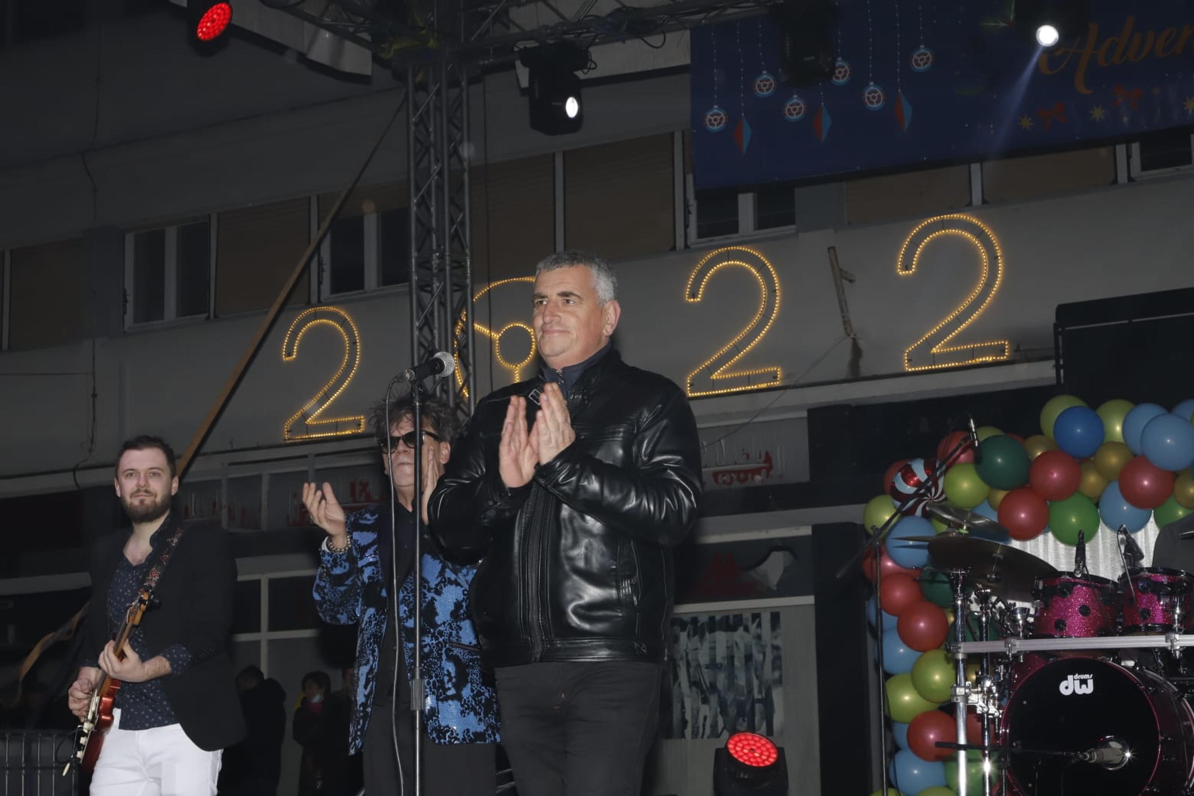 Sinj, Miro Bulj, doček Nove godine