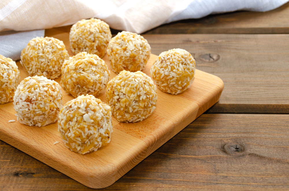 Healthy,Homemade,Sweet,Energy,Balls,Of,Dried,Fruits,And,Nuts