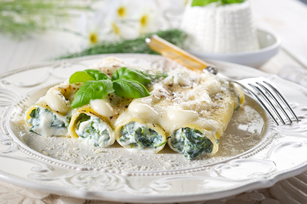 Cannelloni,Ricotta,And,Spinach