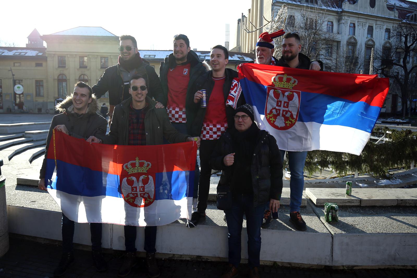 Szeged: Hrvatski i srpski navijači u gradu uoči početka utakmice