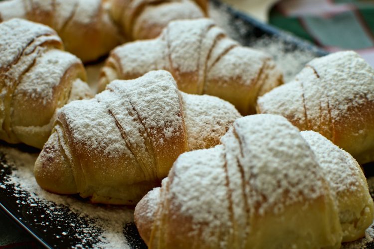 1643305067-shutterstock_594707660-750x499