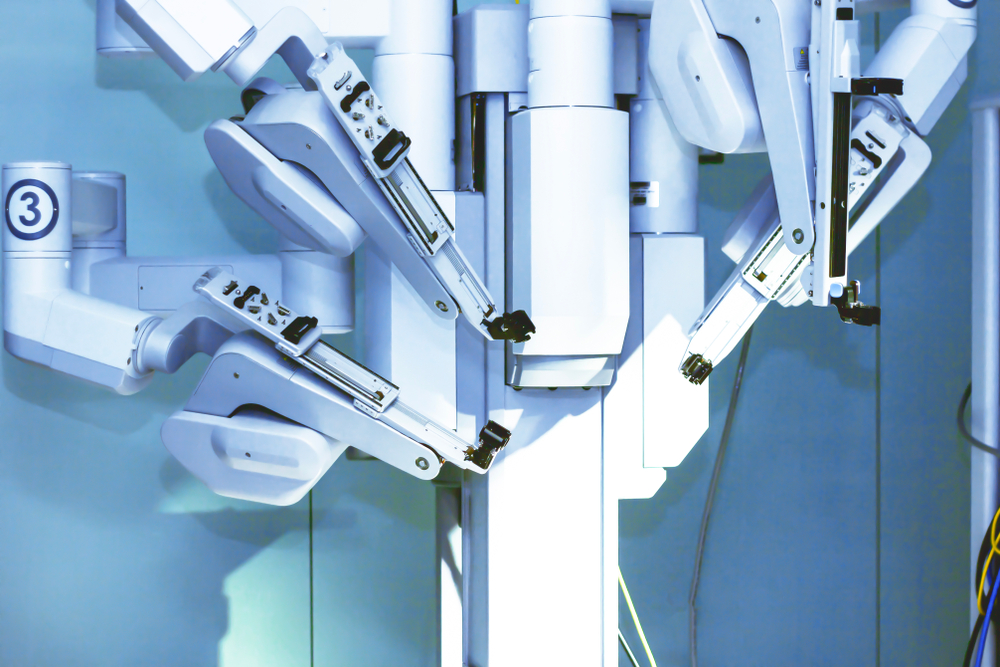 robot, medicina, operacija, kirurgija, kirurg, Surgical,Department,In,Hospital,With,Robotic,Equipment,,Surgeon,In,The