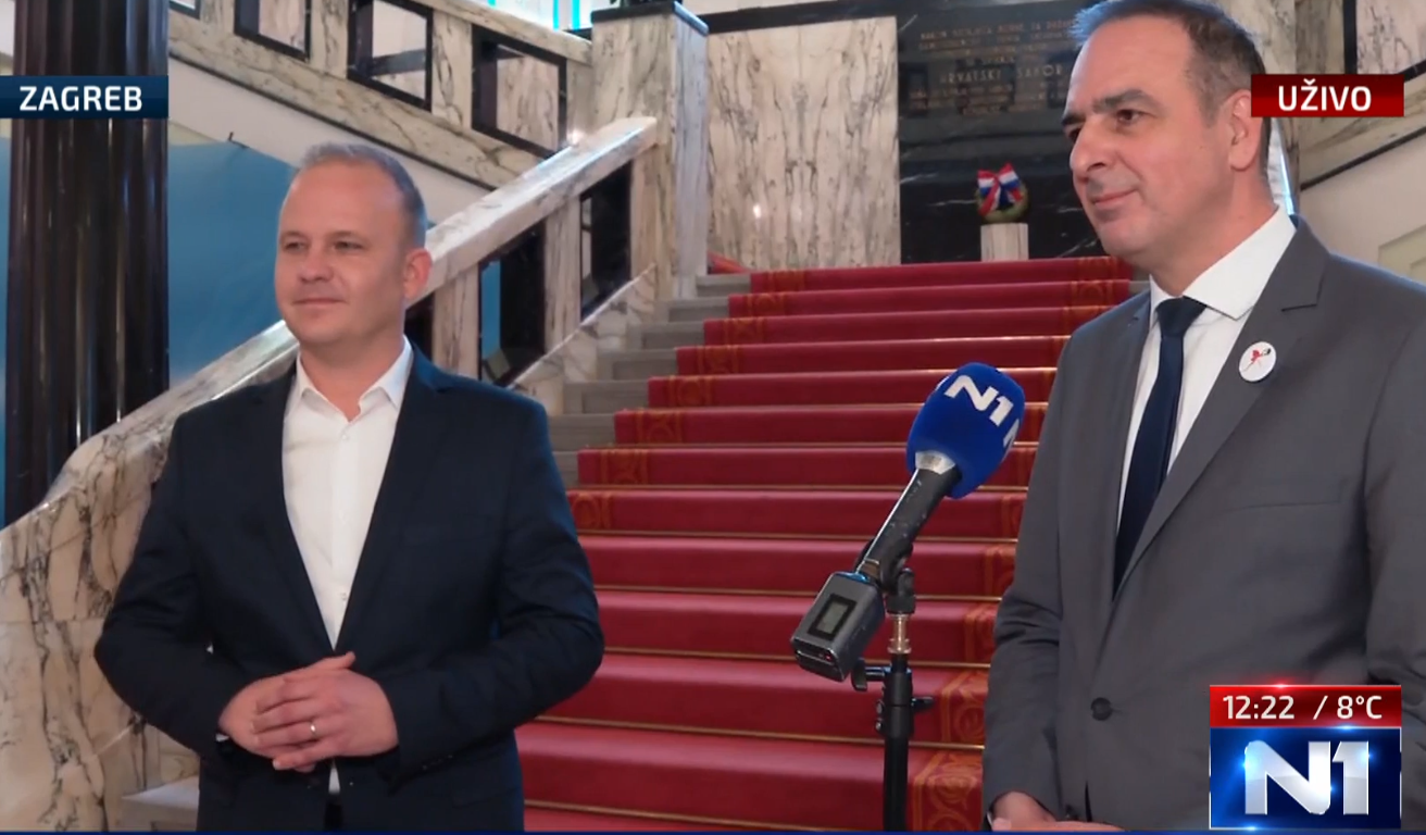 dvoboj, MARIO KAPULICA, MIŠEL JAKŠIĆ