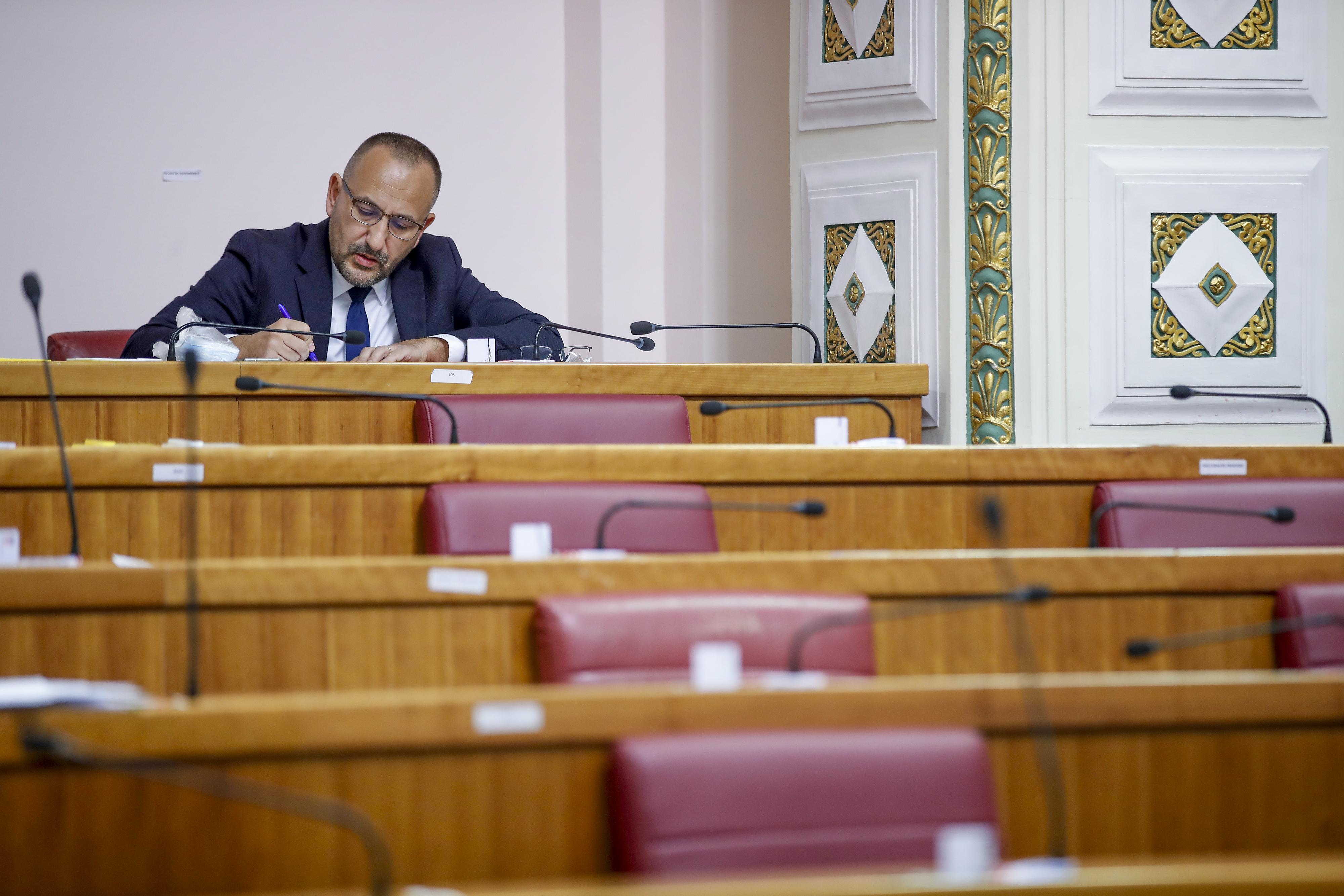 Zagreb: Sabor nastavio 9. sjednicu raspravom o izmjena Zakona o zaštiti pučanstva od zaraznih bolesti