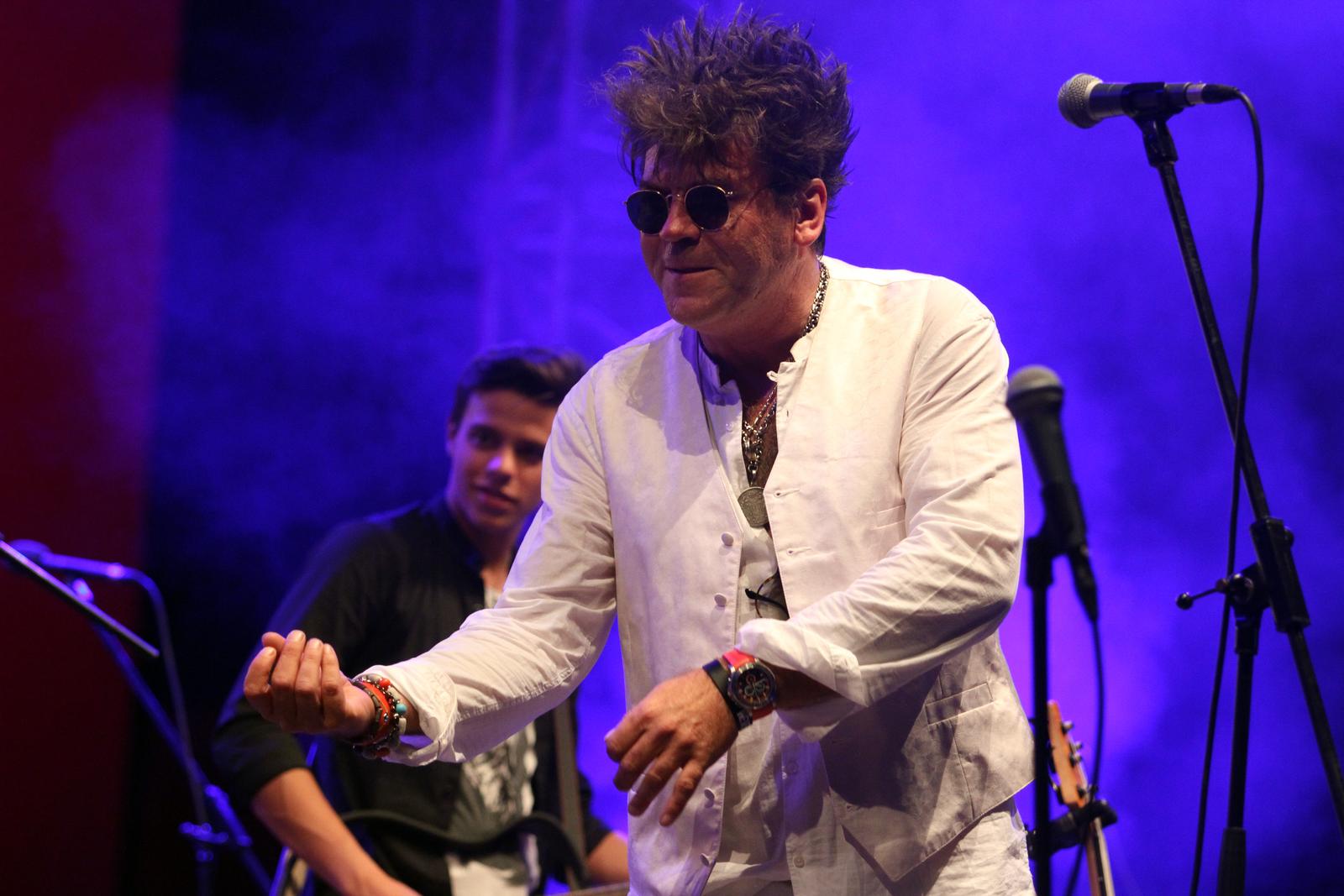 Opatija: Crvena Jabuka koncertom na Ljetnoj pozornici obiljeila 30 godina djelovanja na sceni