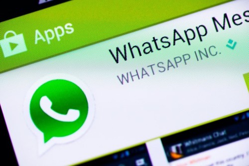 Ext. of Whatsapp on a smartphone display, App von Whatsapp auf einem Smartphone-Display