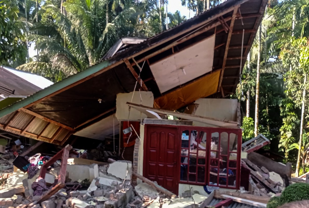 INDONESIA WEST SUMATRA QUAKE