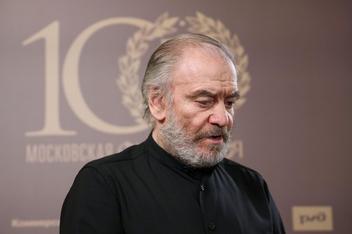 Moscow, Russia. 29th Jan, 2022. Mariinsky Theatre general and artistic director, conductor Valery Gergiev talks to the media before a gala concert at Tchaikovsky Concert Hall celebrating 100 years since the opening of the Moscow Philharmonic Society. Cred