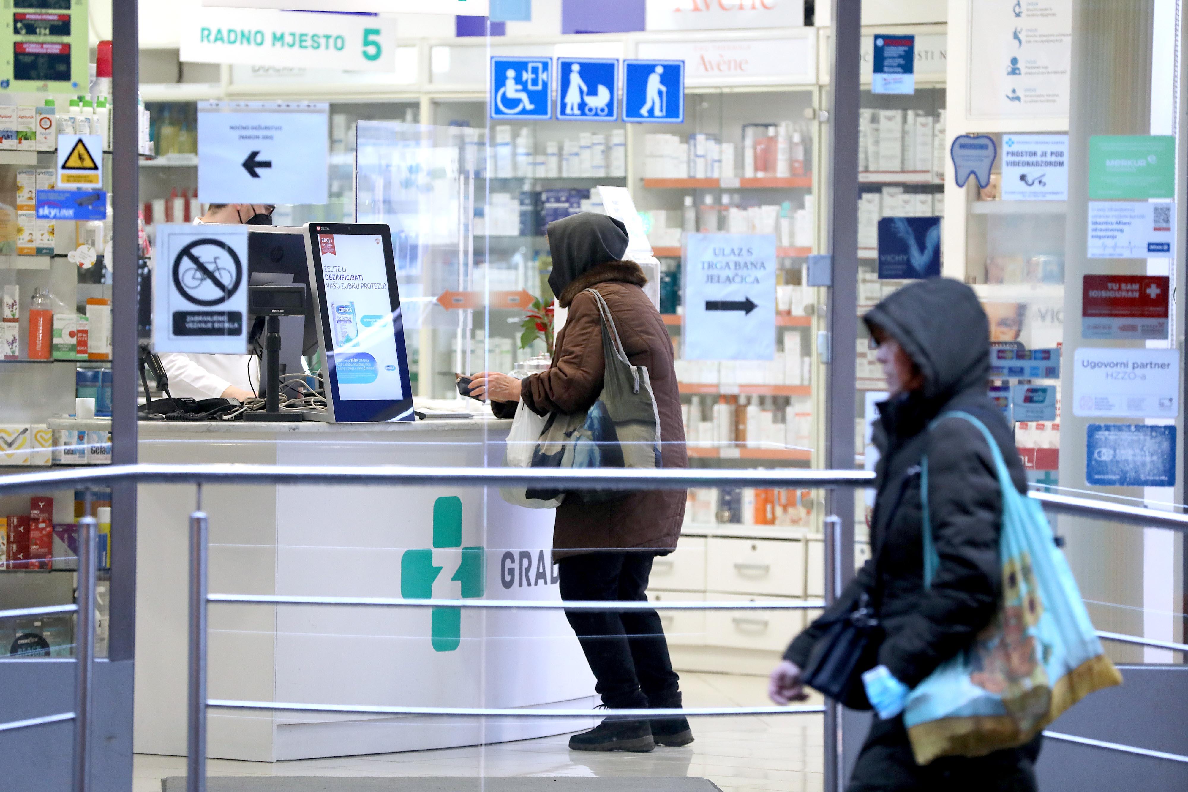 Zagreb: U ljekarnama često nedostaje kućnih testova za COVID