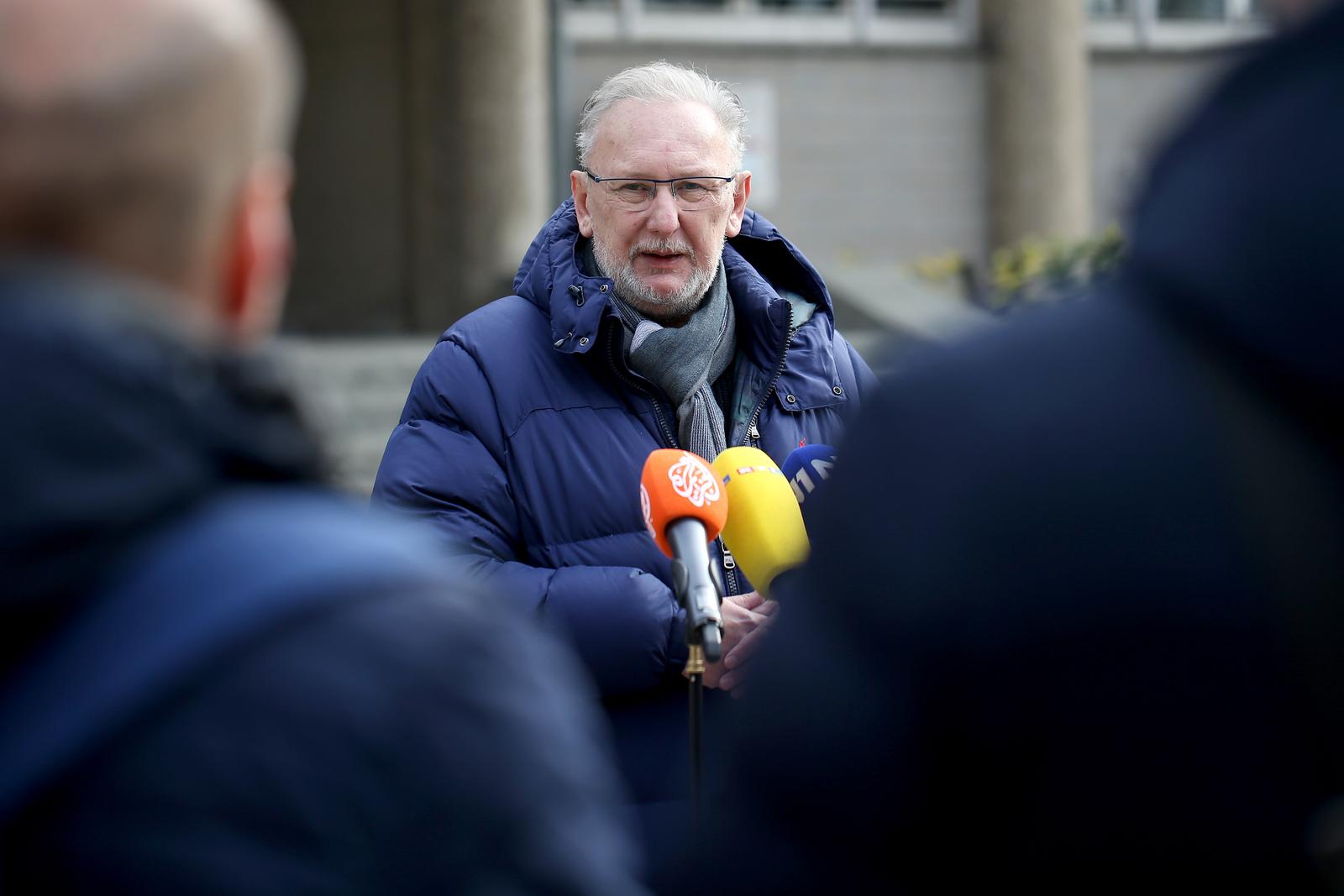 Uvode se nova pravila za izolaciju i samoizolaciju, a stižu promjene i za covid potvrde