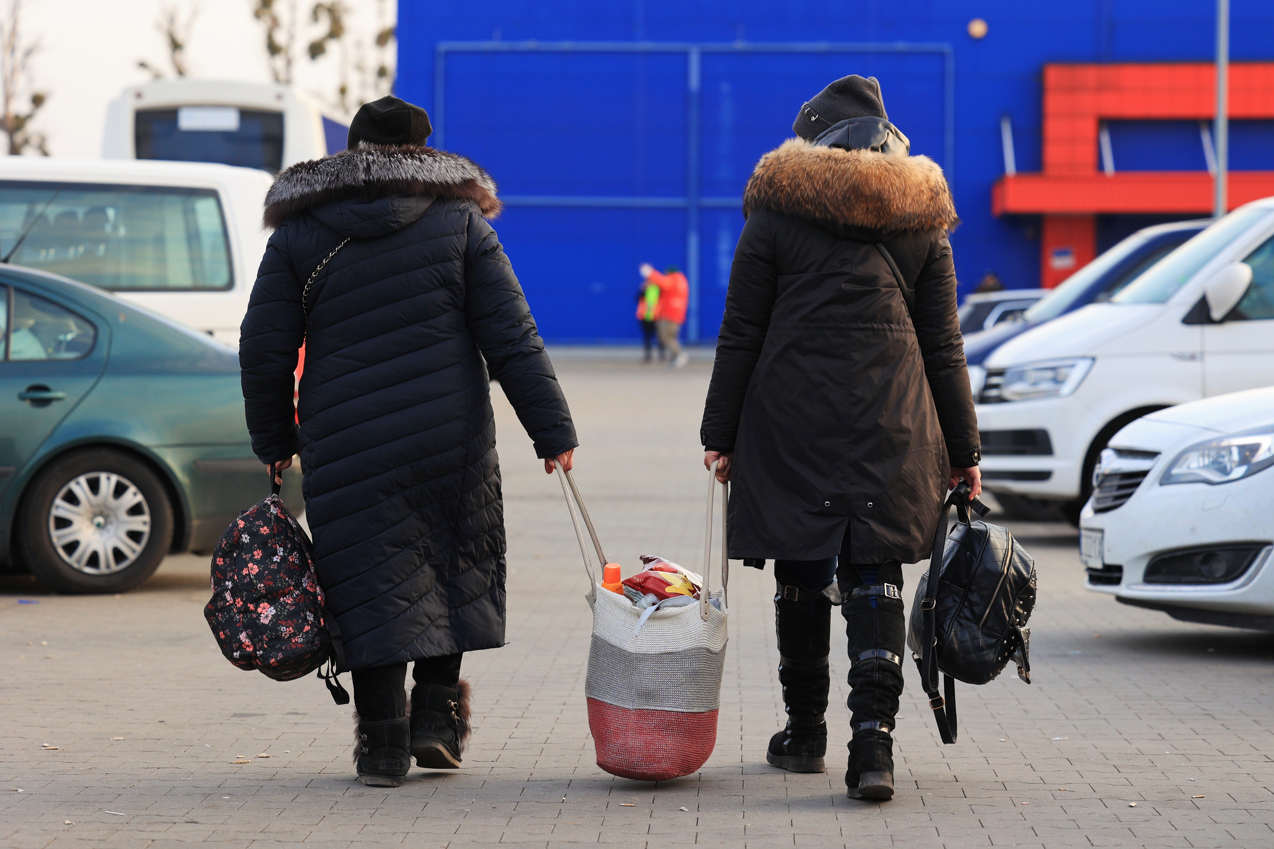 ukrajina, izbjeglice, djeca, granični prijelaz