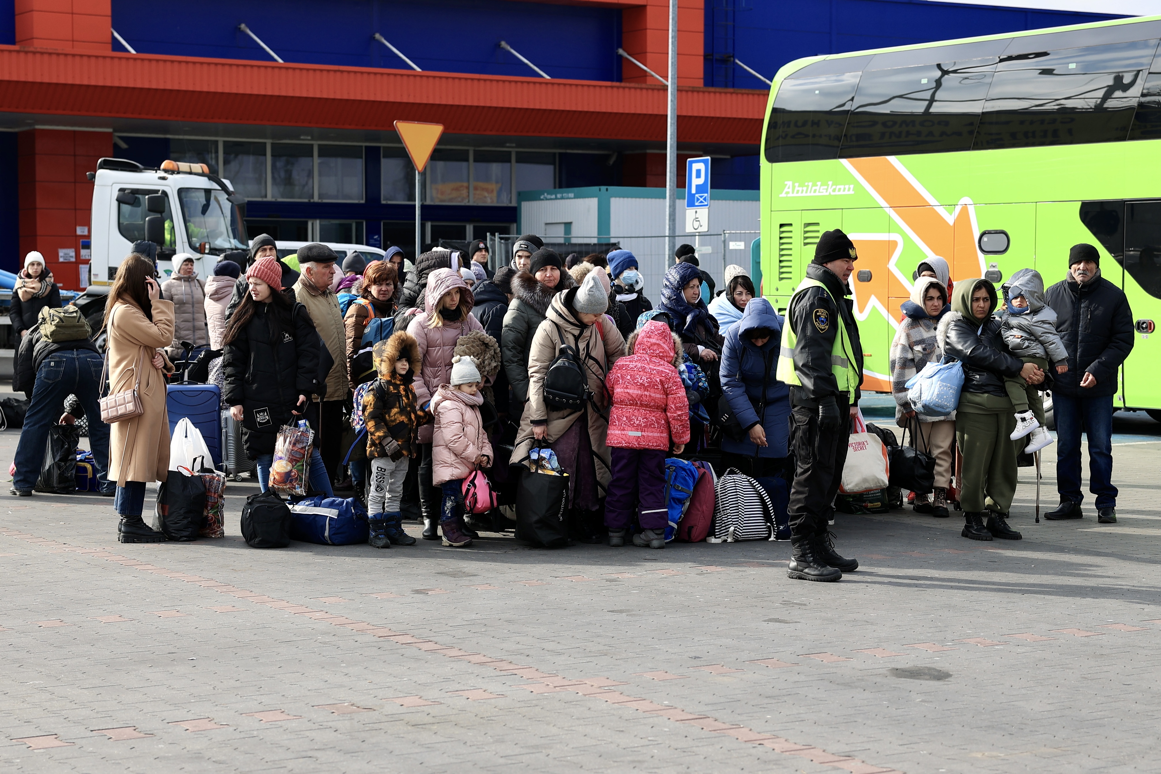 izbjeglice, ukrajina, djeca, autobus,