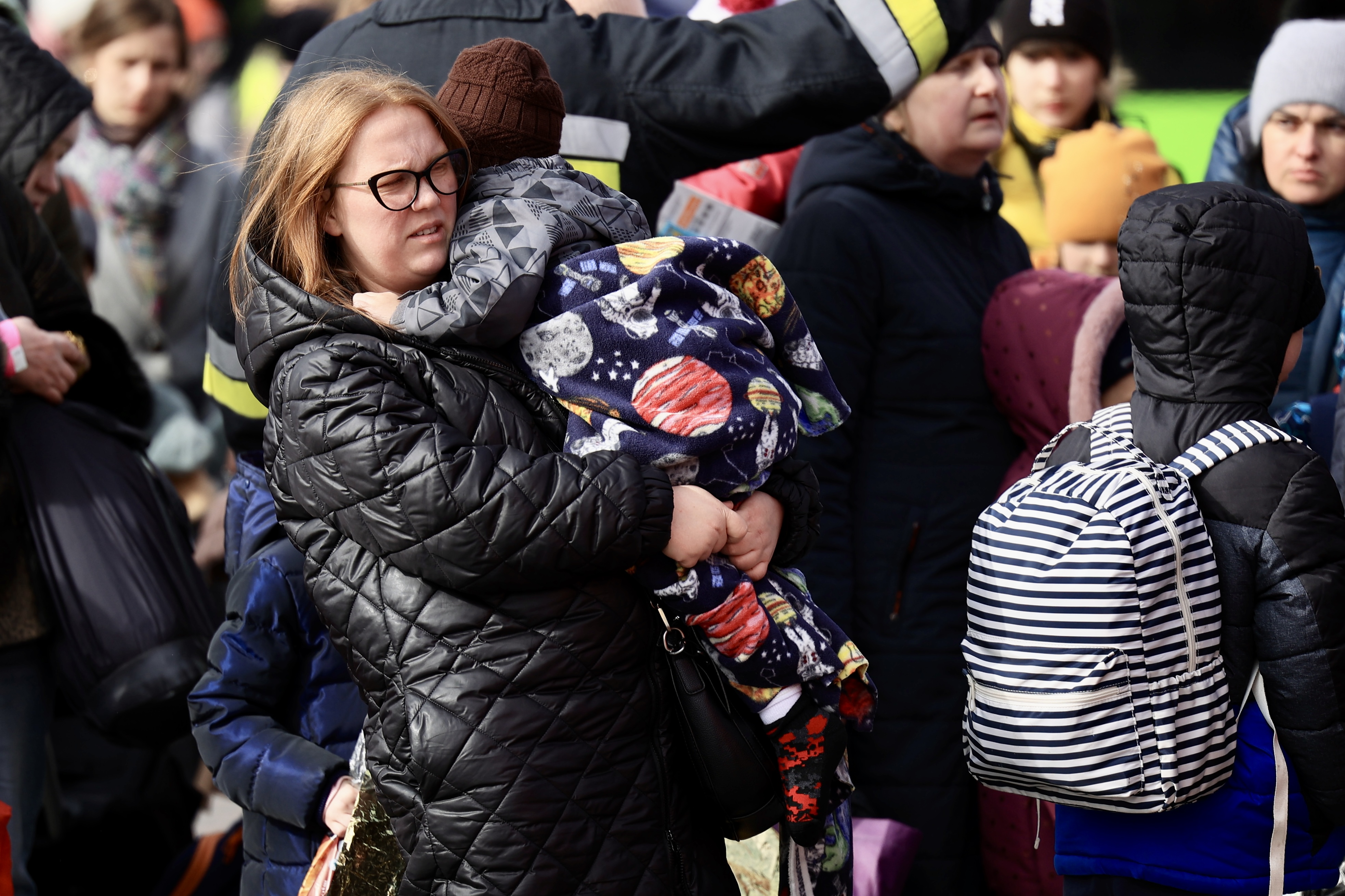 izbjeglice, ukrajina, djeca, autobus,