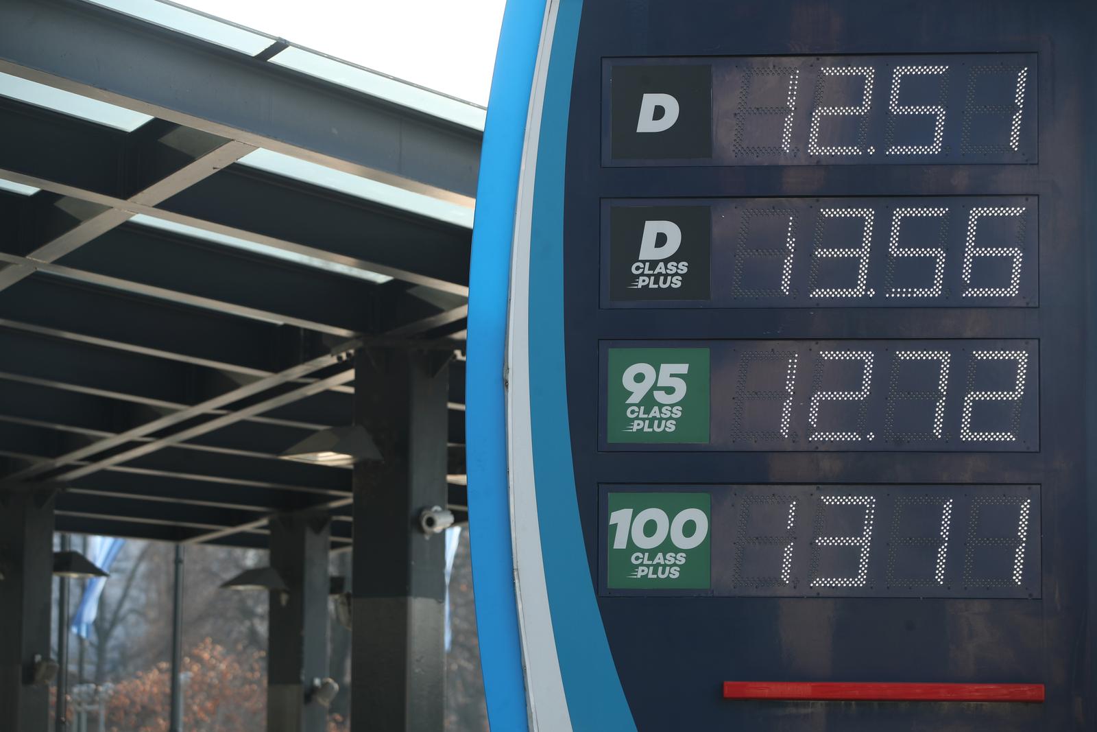 Na snagu su stupile  nove cijene goriva