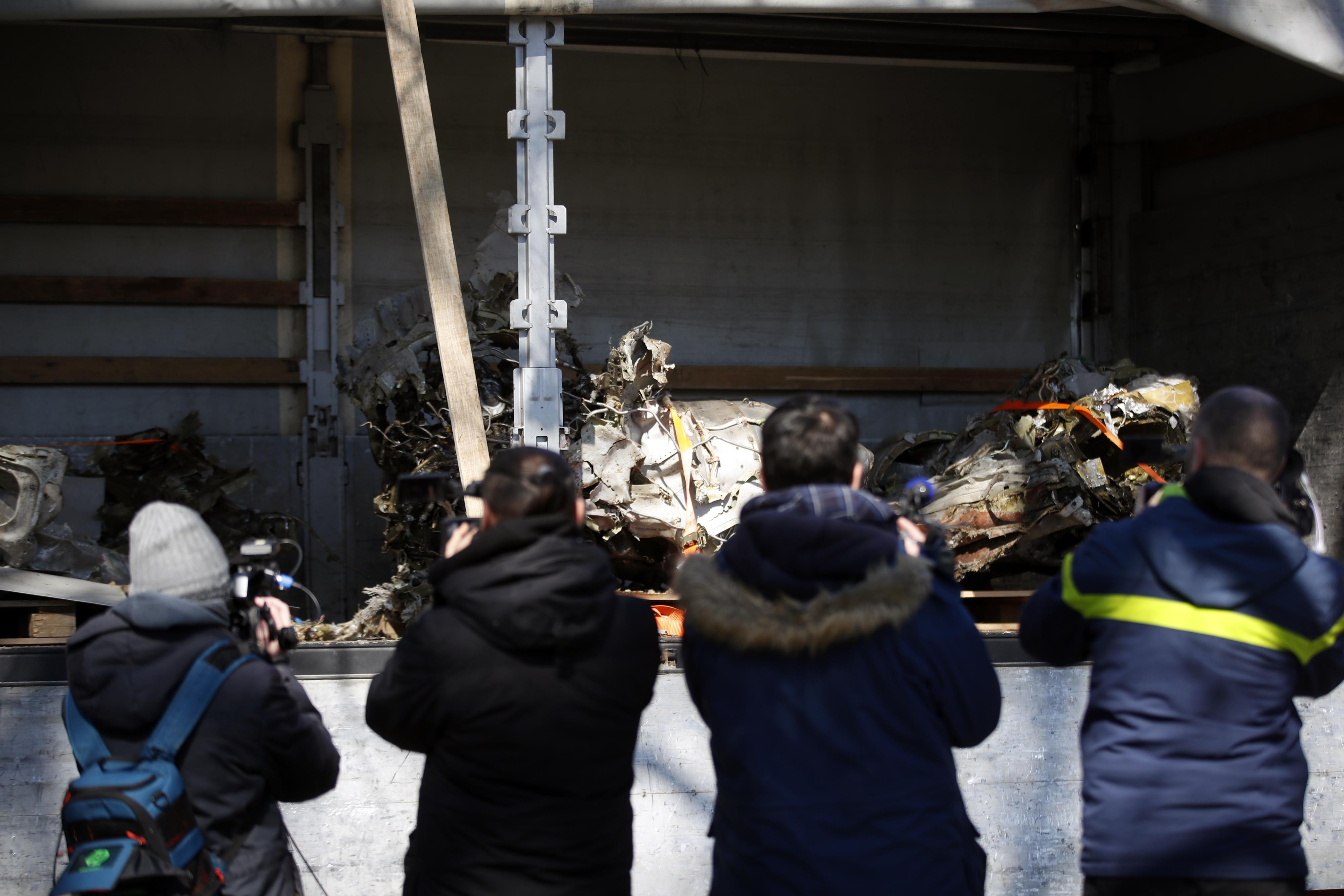 Zagreb: Na konferenciji za medije prikazani izvučeni dijelovi letjelice