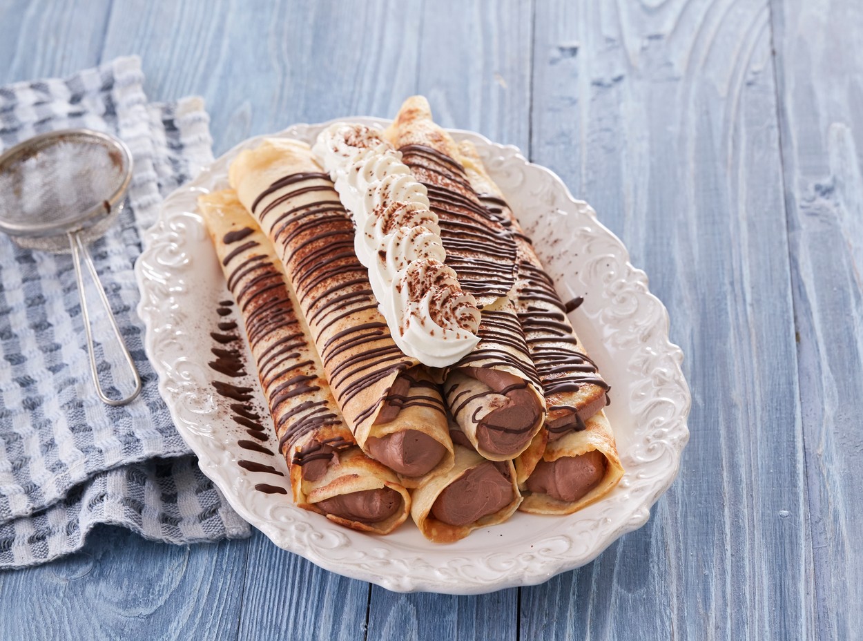 Banana pancakes with cocoa custard