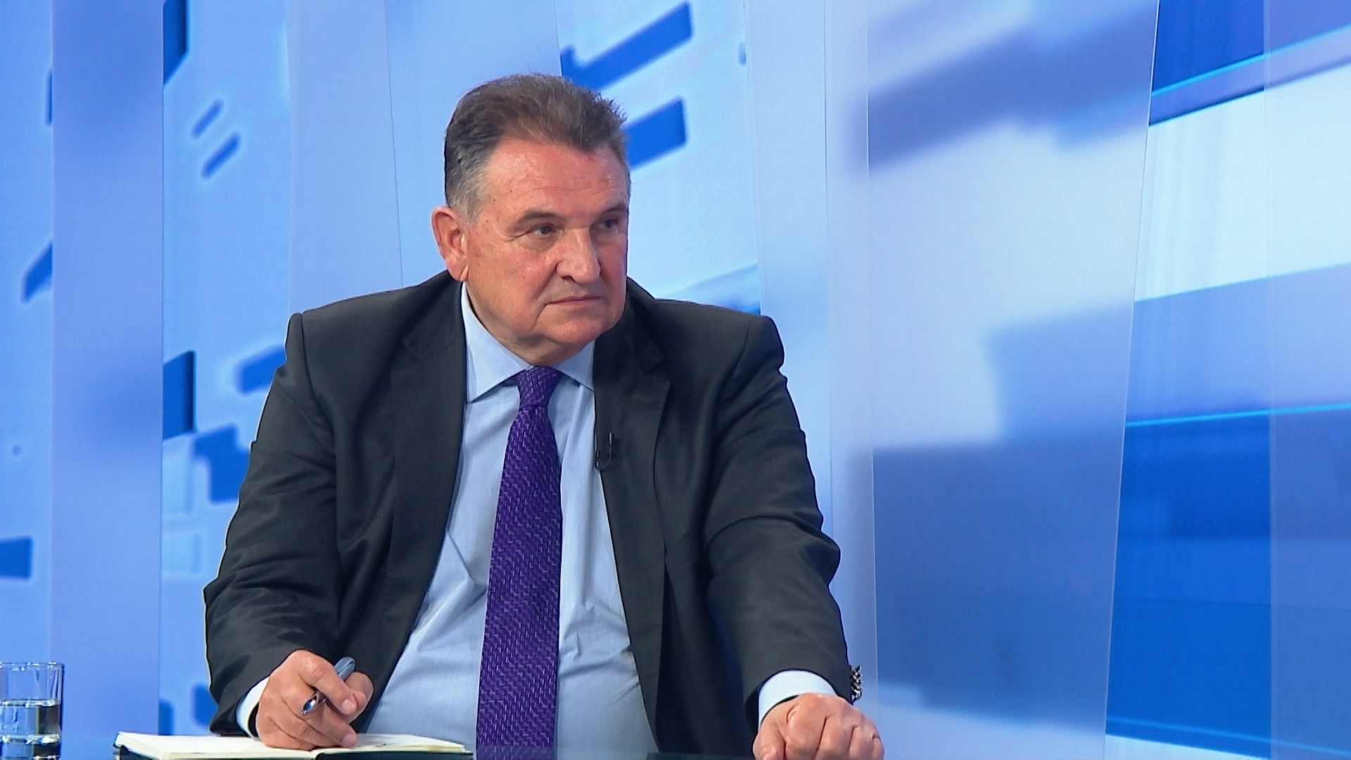 zg-radimir cacic-clf-230322.11_51_21_02.Still001