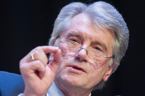 Gdansk, Poland. 3rd October, 2017. Gdansk, Poland. 03rd Oct, 2017. Former Ukrainian president, Viktor Yushchenko, during "Solidarity in XXI century" debate in European Solidarity Centre ECS in Gdansk, Poland. 3 October 2017 Credit: Wojciech Strozyk/Alamy