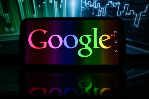 Logos displayed on smartphones in Poland - 21 Jan 2022