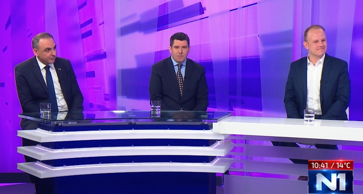 kapulica grmoja jakšić