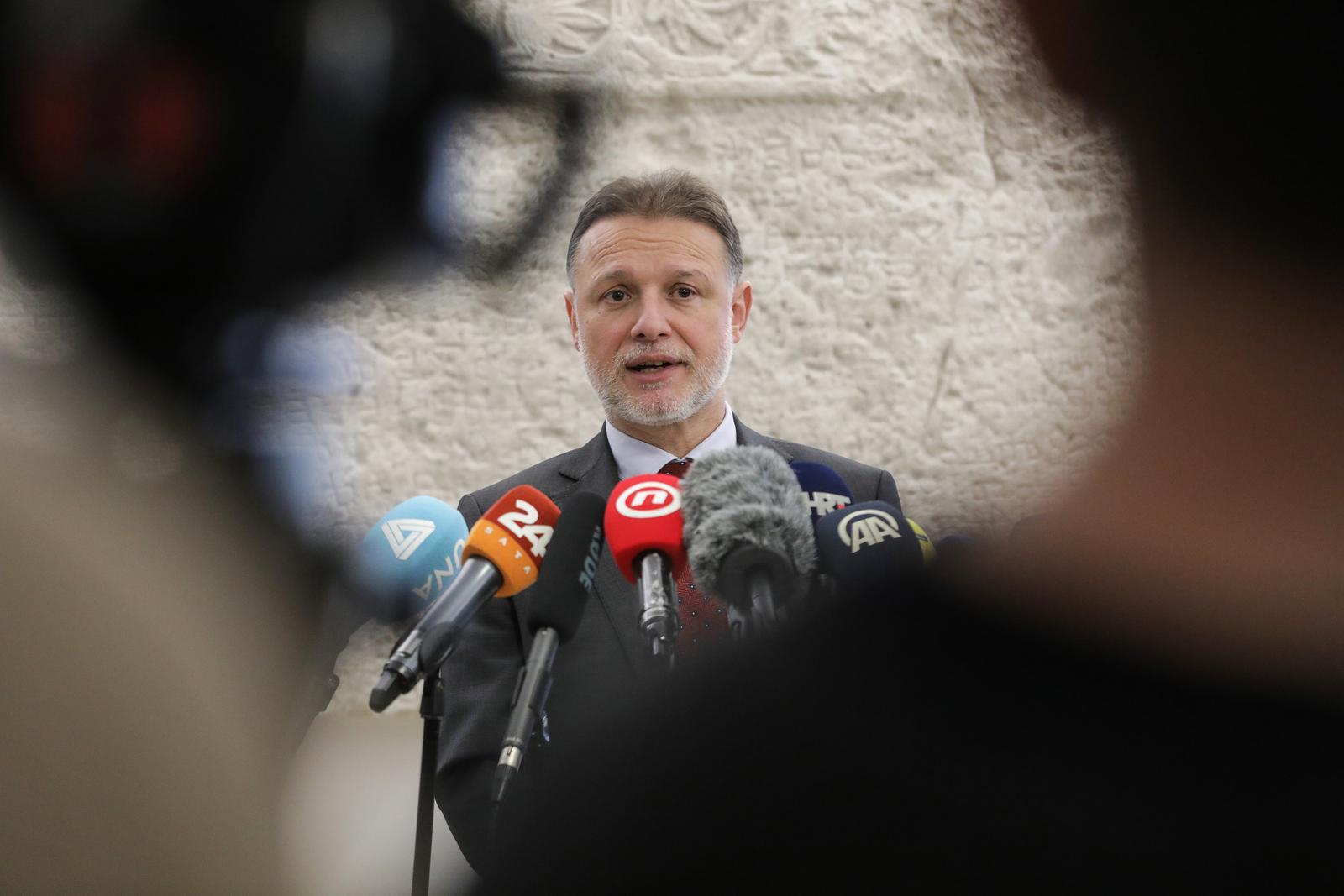 Jandroković: Vjerojatno će se tražiti ocjena ustavnosti referendumskih pitanja