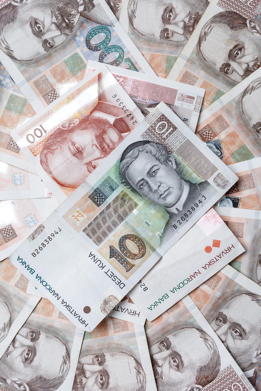 Hrvatska euro uvodi već 2023.