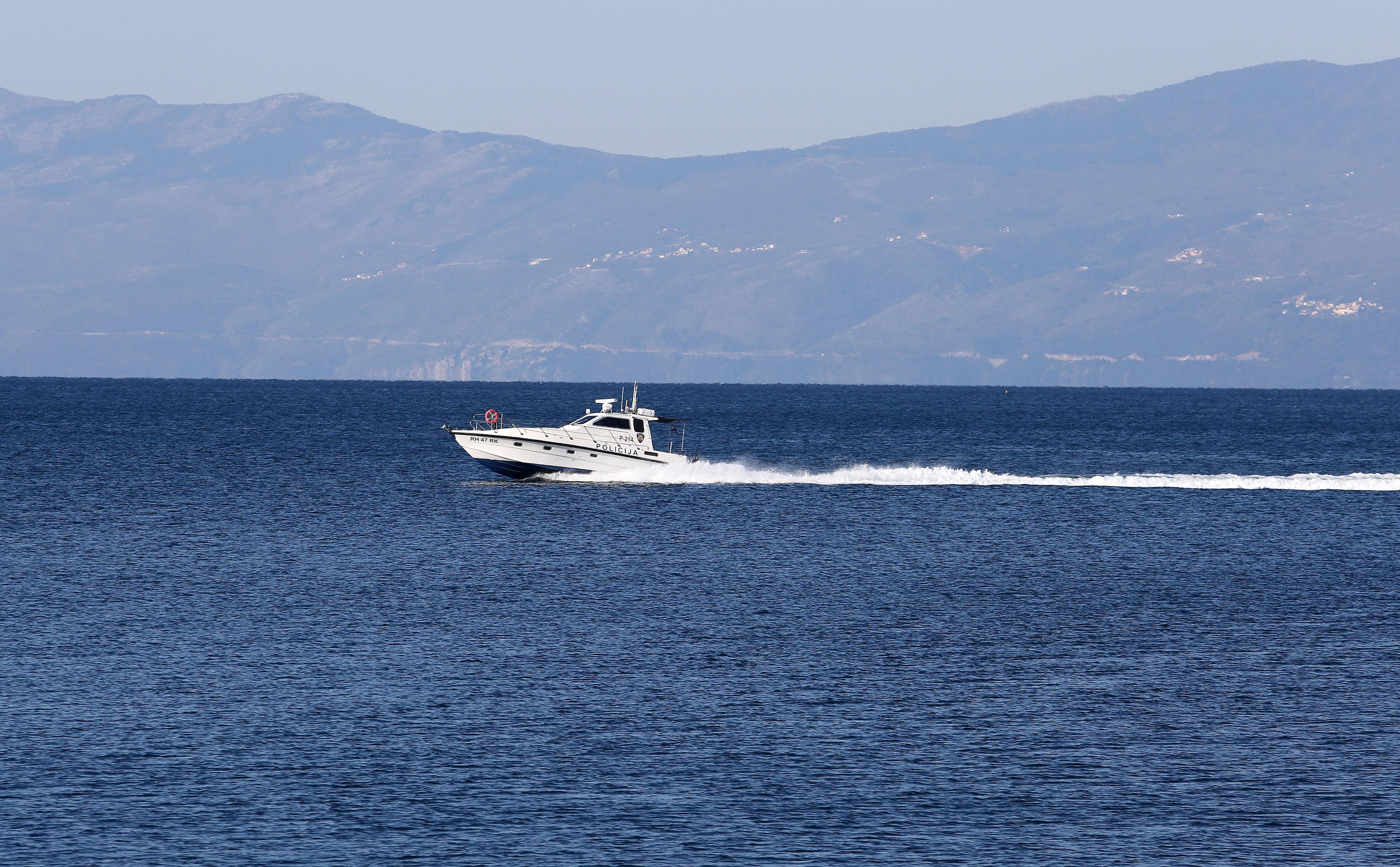 Gliser Pomorske policije u Kvarnerskom zaljevu