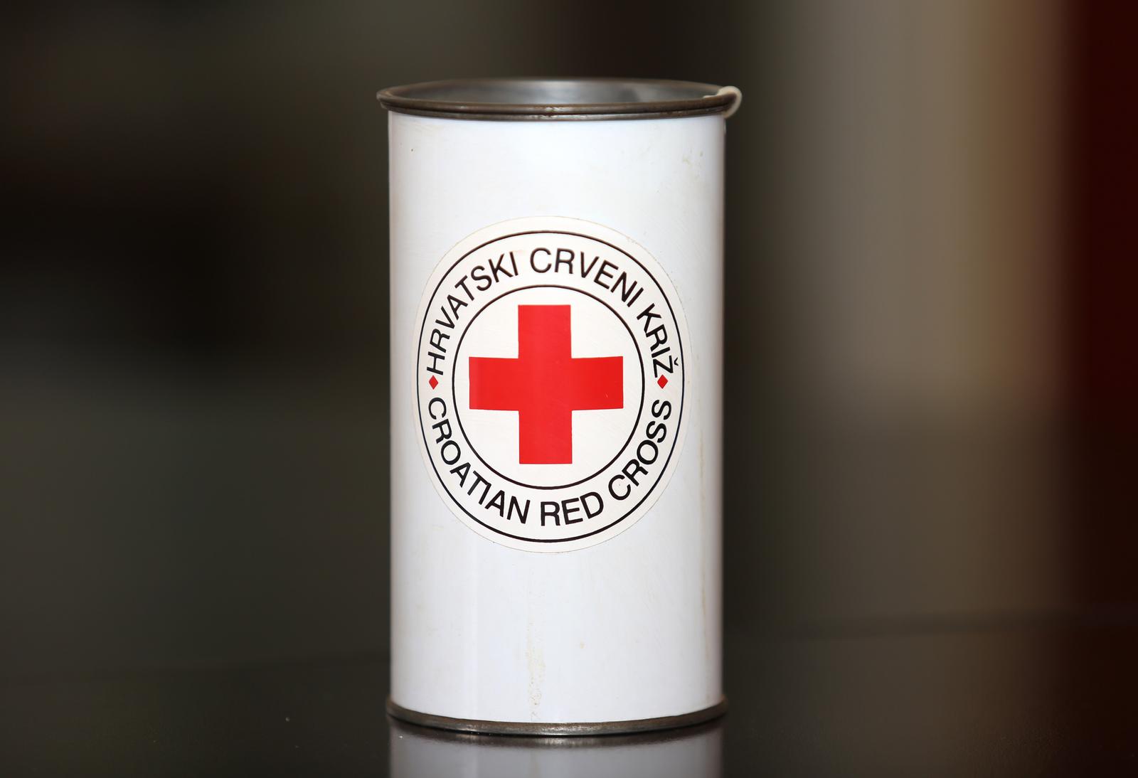 Kasice humanitarne organizacije Crveni kri