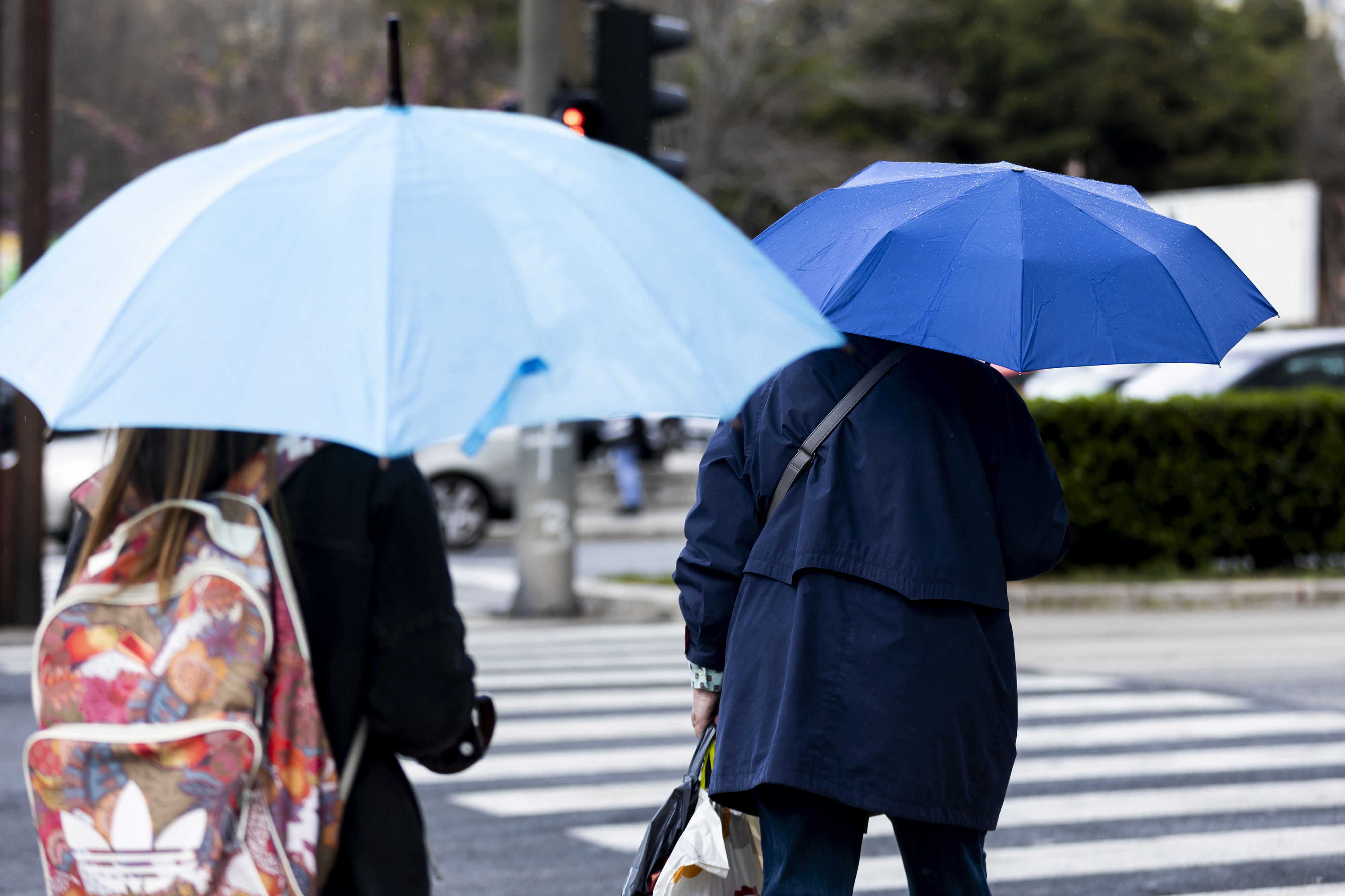 Split: Većina Splićana danas se sakrila od kiše pod kišobrane i kapuljače