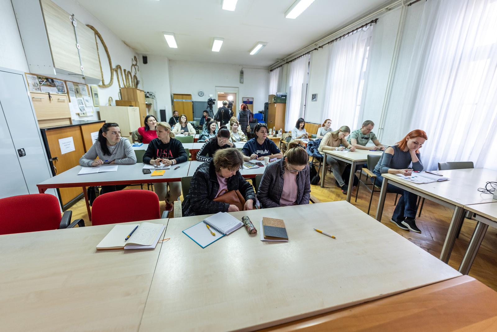 U Osijeku se održava tečaj hrvatskog jezika za raseljene osobe iz Ukrajine