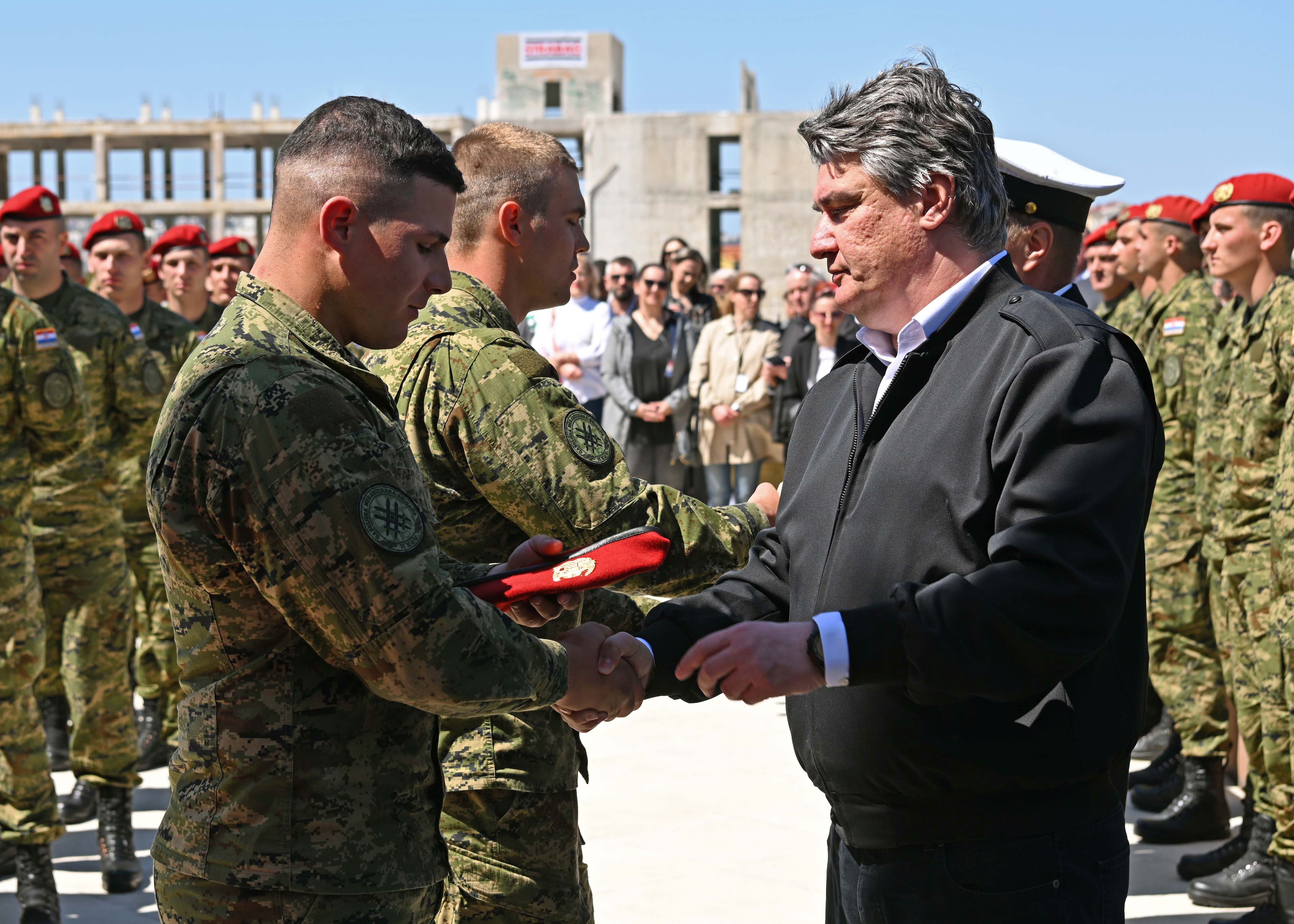 Četvrta gardijska brigada Pauci, Zoran Milanović,