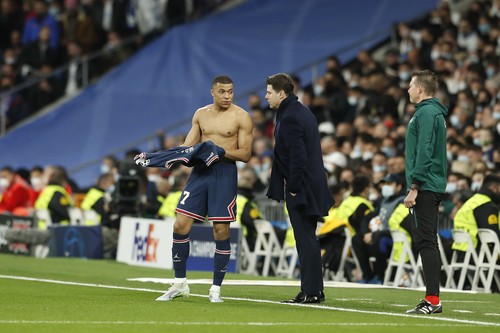 Soccer : 2021-2022 UEFA Champions League : Real Madrid CF 3-1 Paris Saint-Germain