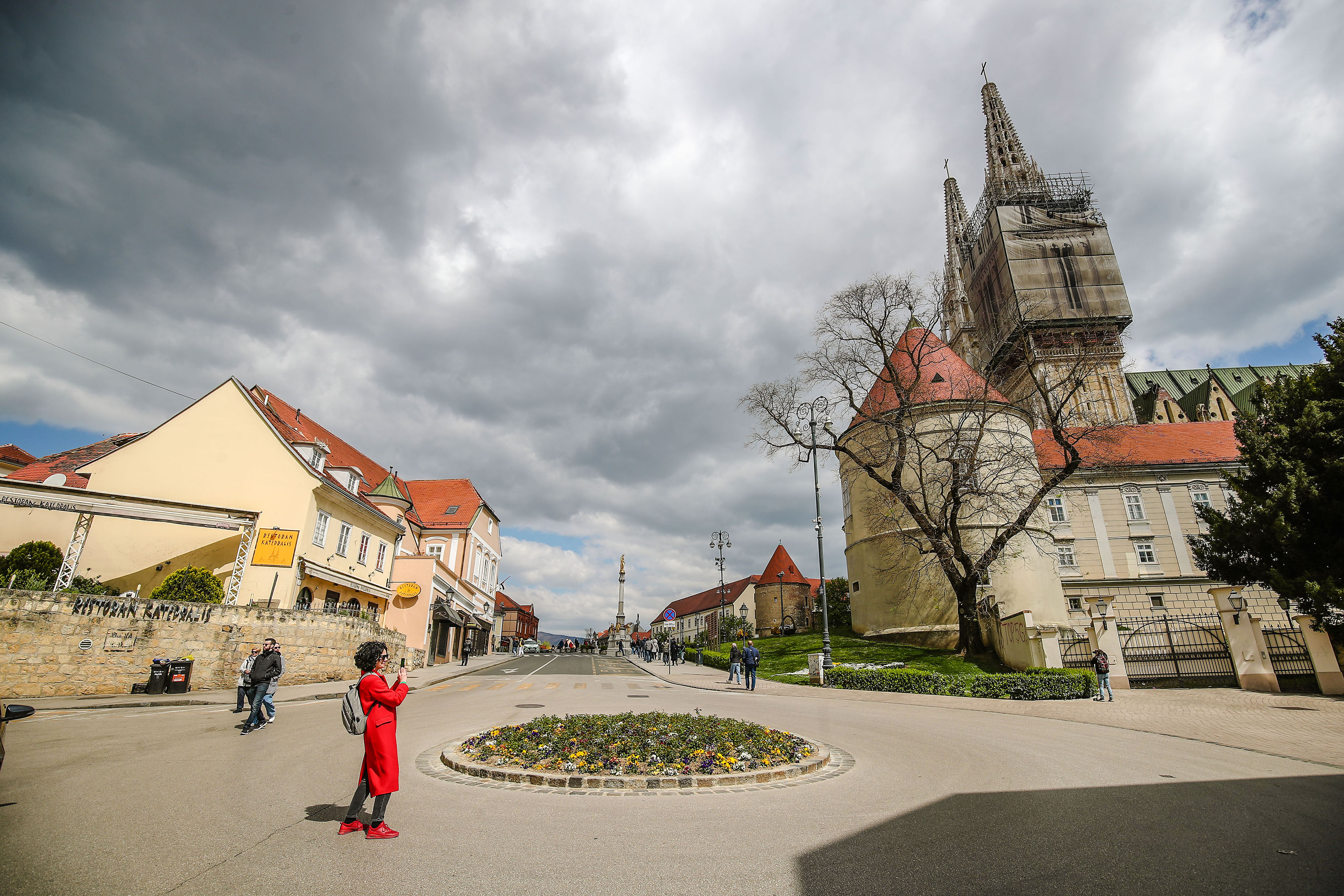 Zagreb: Blagdansko jutro uz zagrebačku katedralu