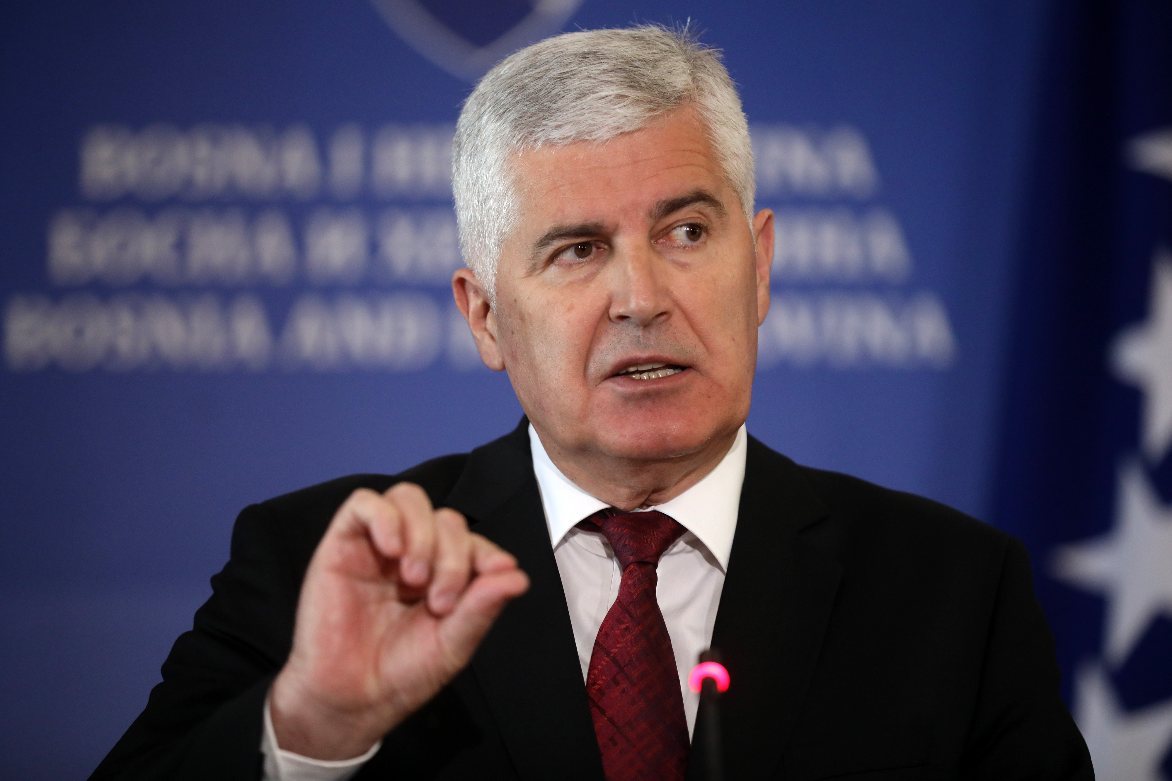 Dragan Čović dao je izjavu za medije nakon sjednice Doma naroda Parlamentarne skupštine BiH