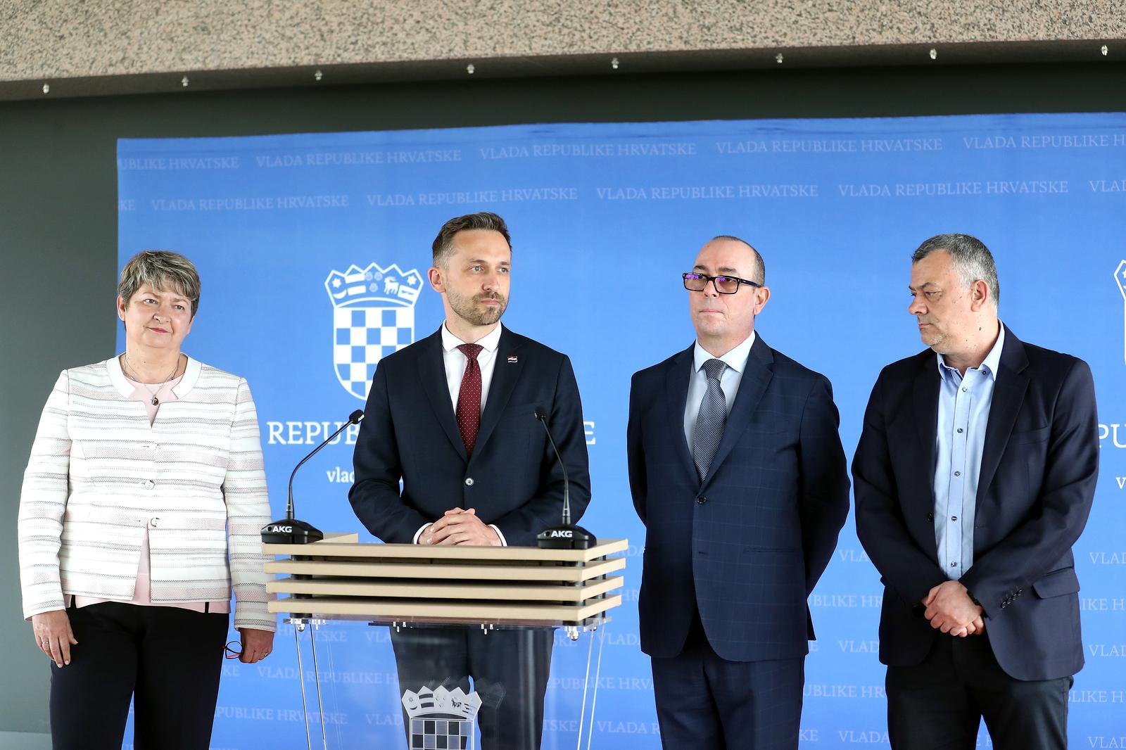 Zagreb: Izjave nakon potpisivanja Kolektivnog ugovora za državne službenike i namještenike