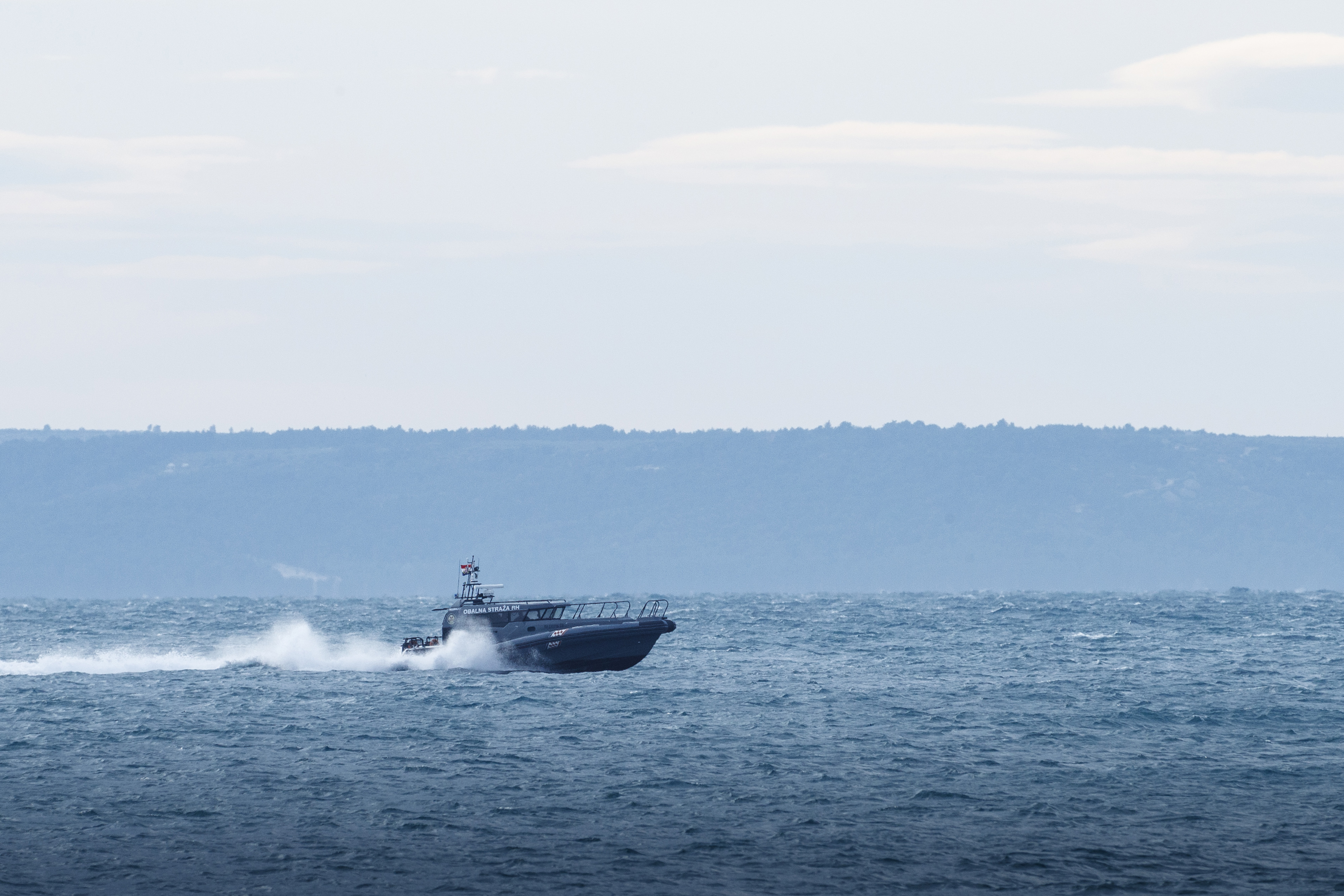 Na splitskoj plaži Žnjan traje potraga za nestalom osobom u što je uključena i vojska
