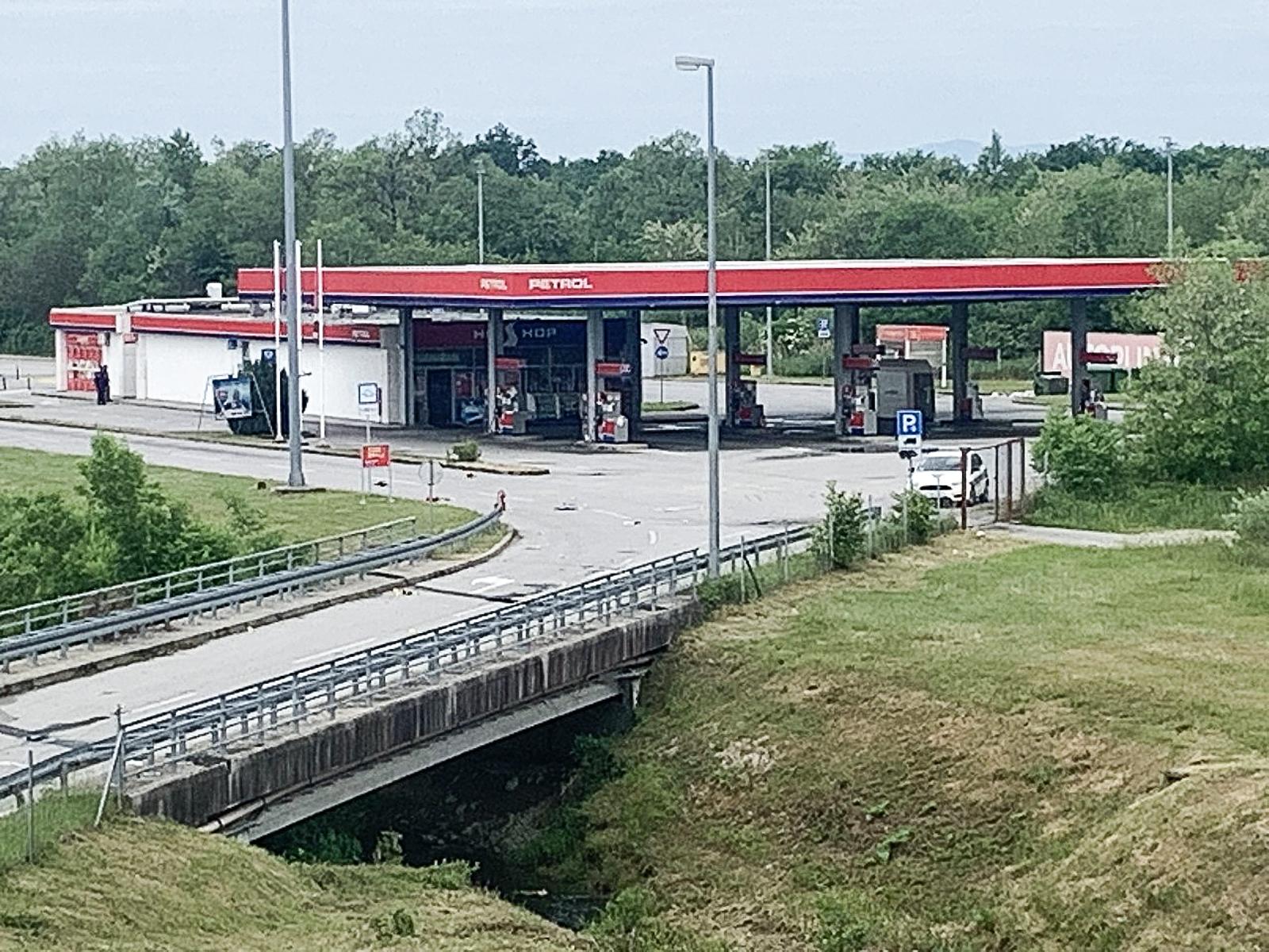 Zagreb: Torcida na povratku na autocesti napala policiju koja je uzvratila vatrenim oružjem