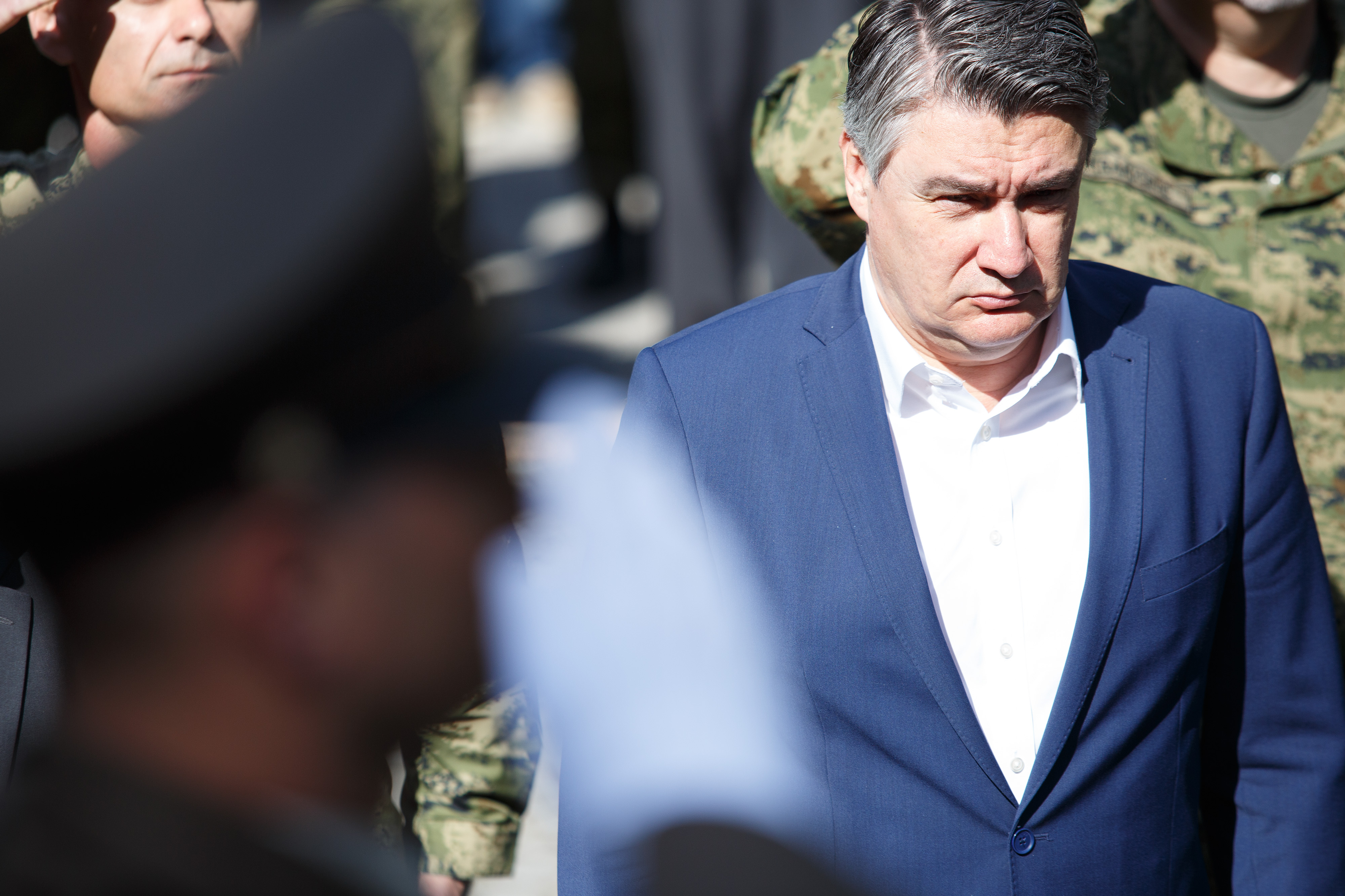 Milanović u vojarni u Delnicama položio vijenac za poginule pripadnike Specijalnih postrojbi HV-a