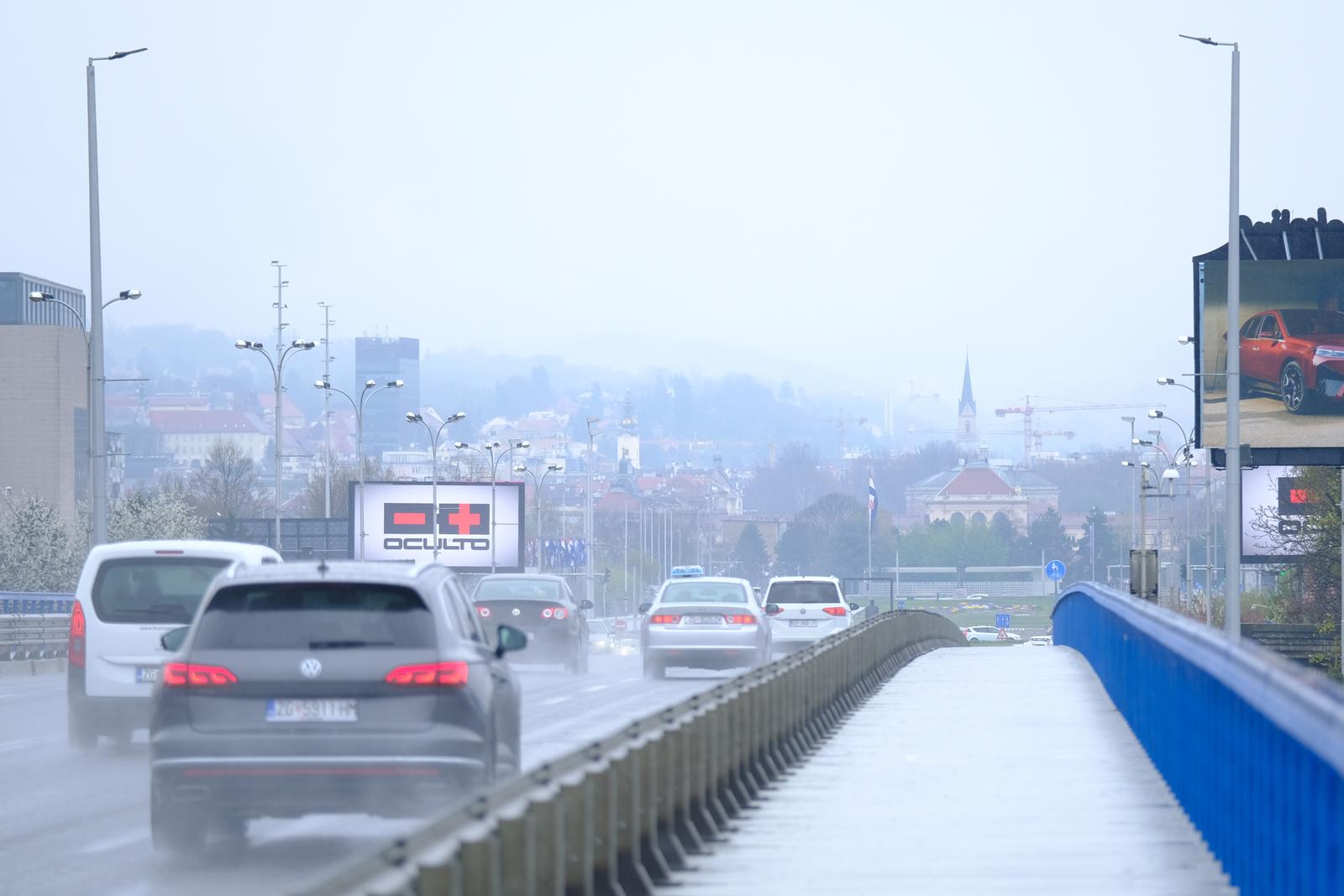 Zagreb: Sivilo prekrilo gradske ulice
