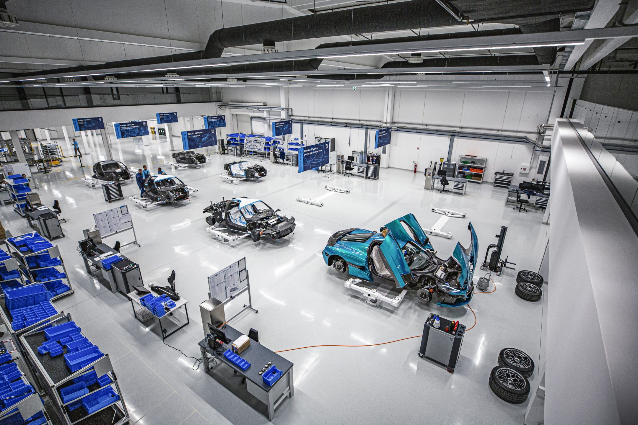 Rimac-Assembly-Line_5-2160x1440