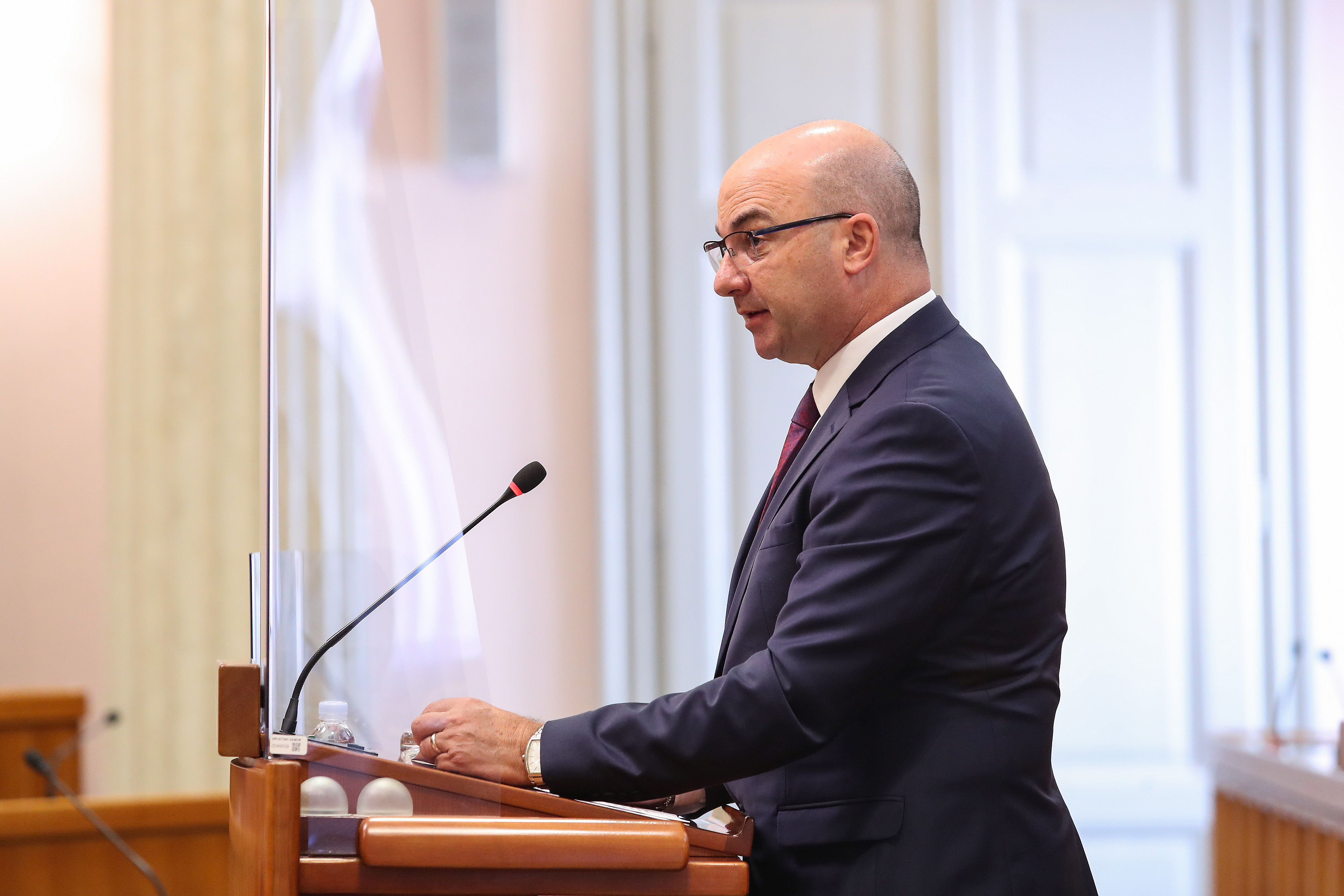 Zastupnici o izmjenama i dopunama Zakona o osnivanju Agencije za ugljikovodike