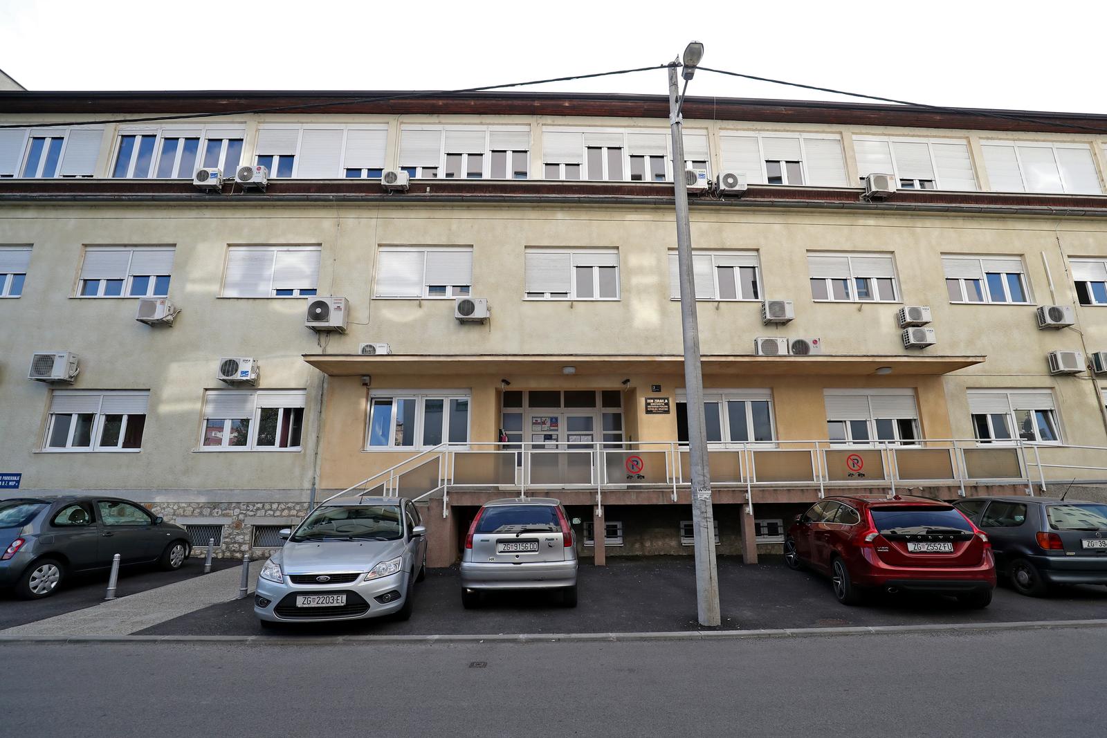 Zagreb: Dom zdravlja u Šarengradskoj ulici