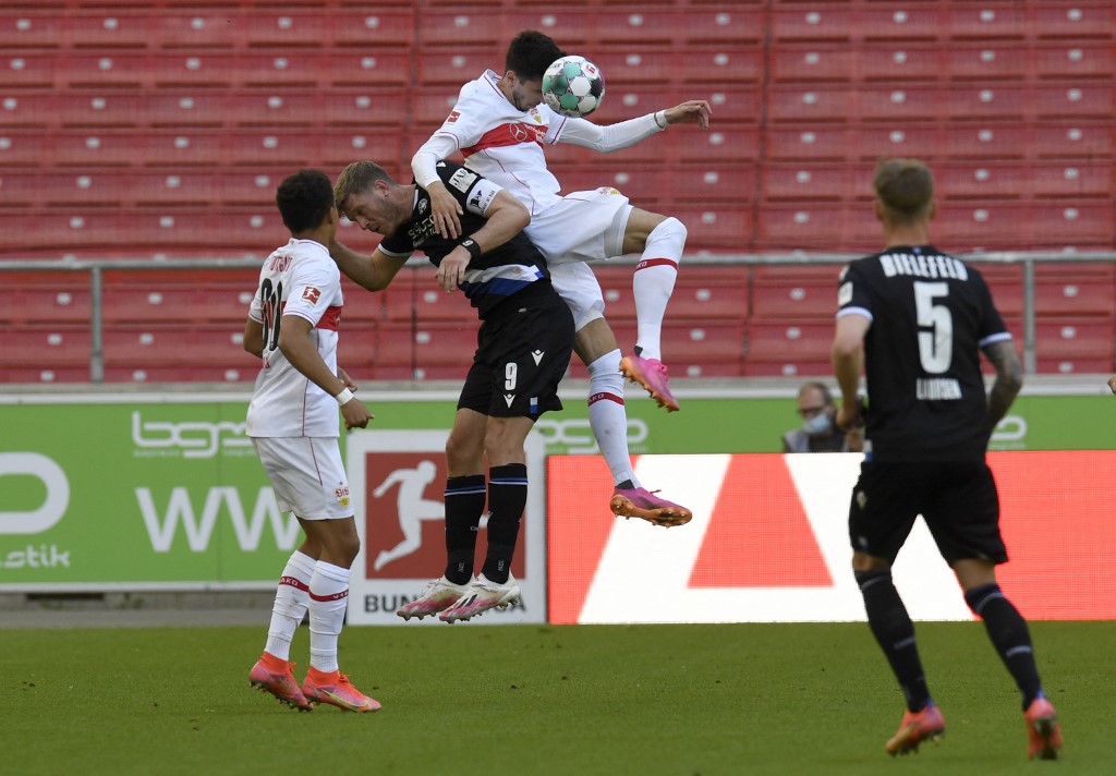 Atakan Karazor, nogomet, Stuttgart