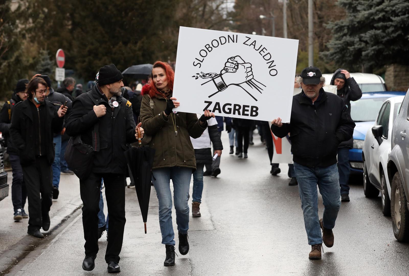 Ispred HZJZ organiziran je mirni prosvjed protiv korona mjera