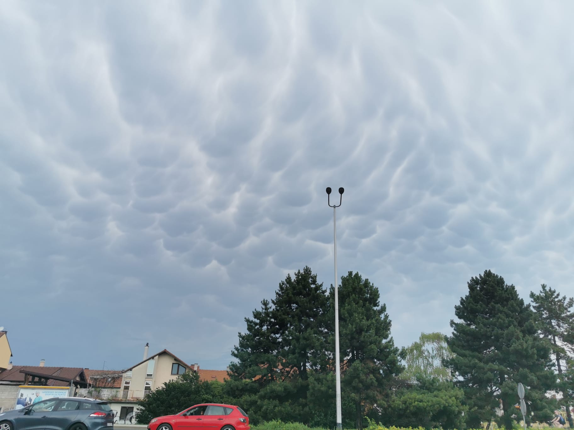 Mamatusi, oblaci, nevrijeme, oblačno vrijeme, mammatus oblaci