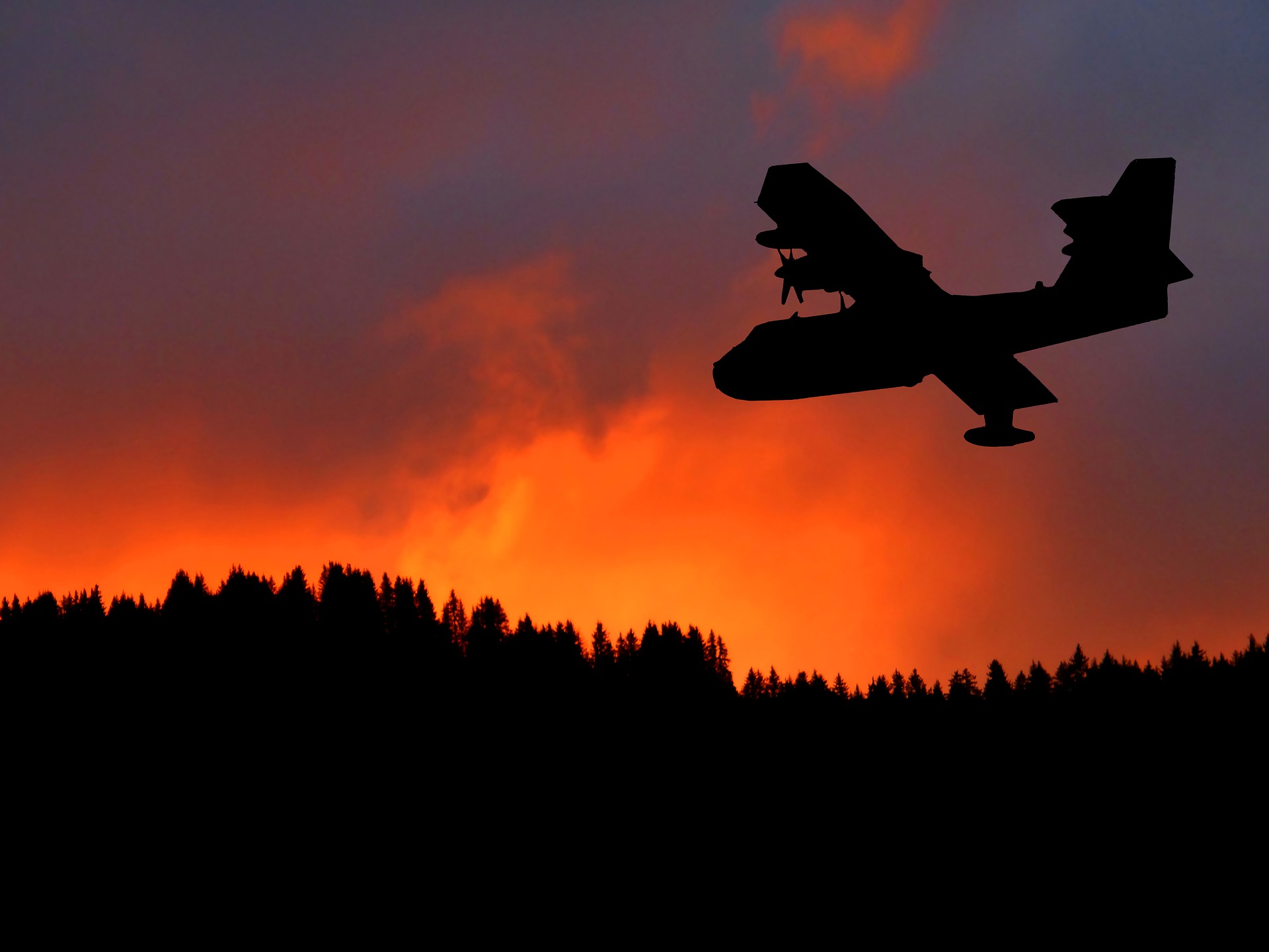 sunset, sumrak, požar, kanader, vatra,