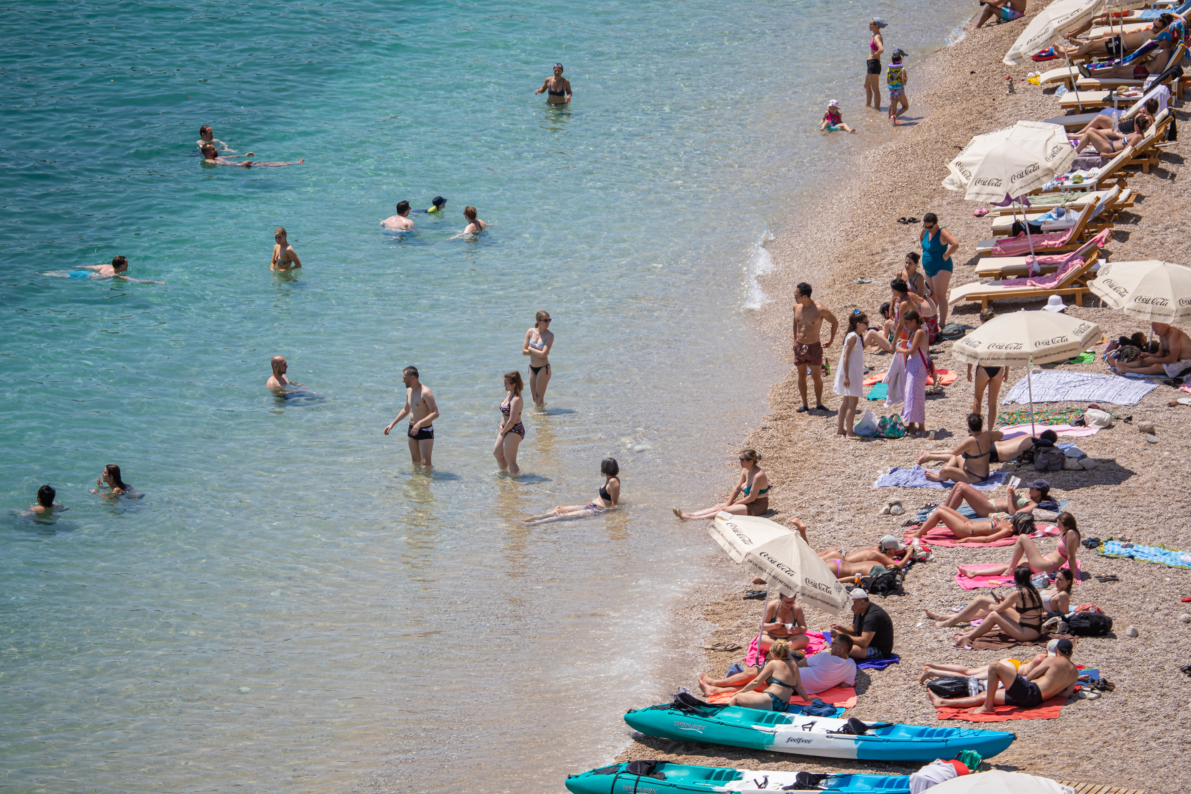 Gužva na najpoznatijoj dubrovačkoj plaži